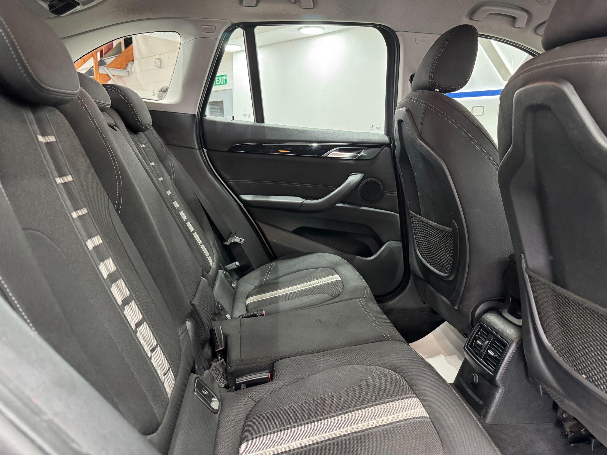 BMW X1 view 33