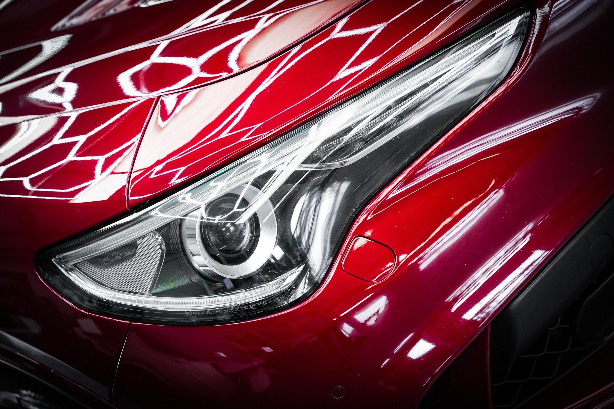 Alfa Romeo Stelvio view 34