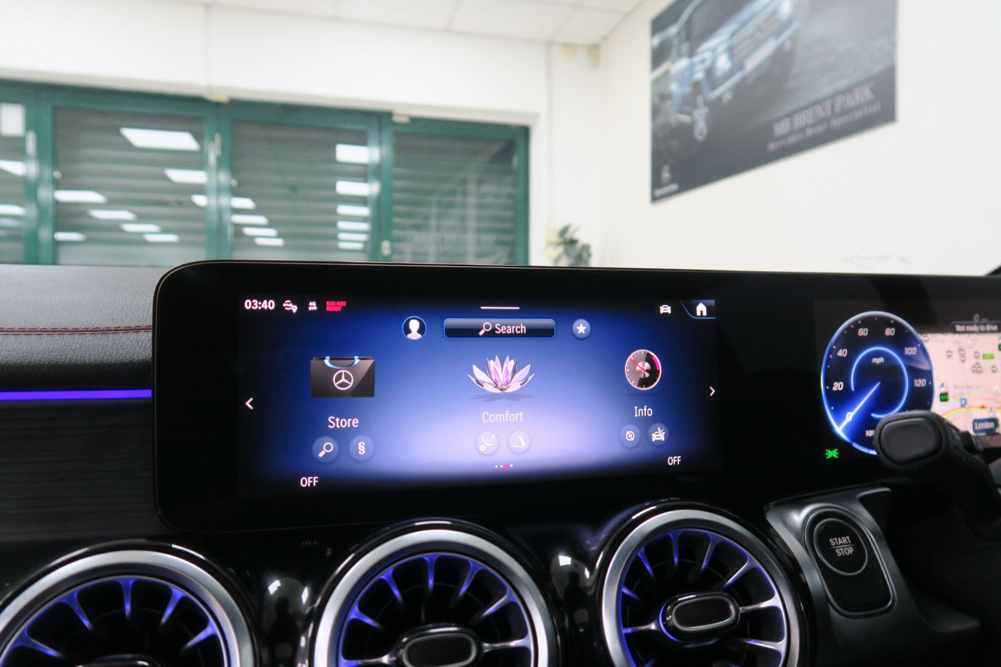 Mercedes-Benz EQB view 14