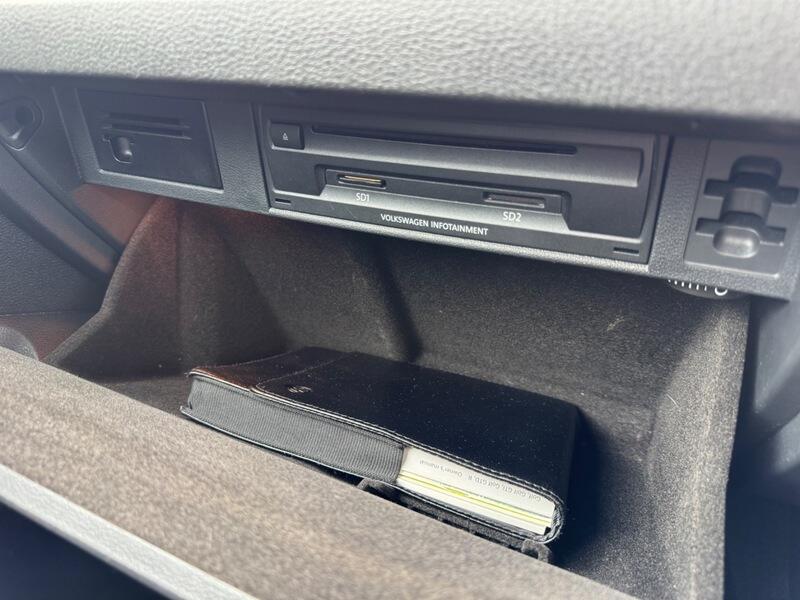 Volkswagen Golf view 43