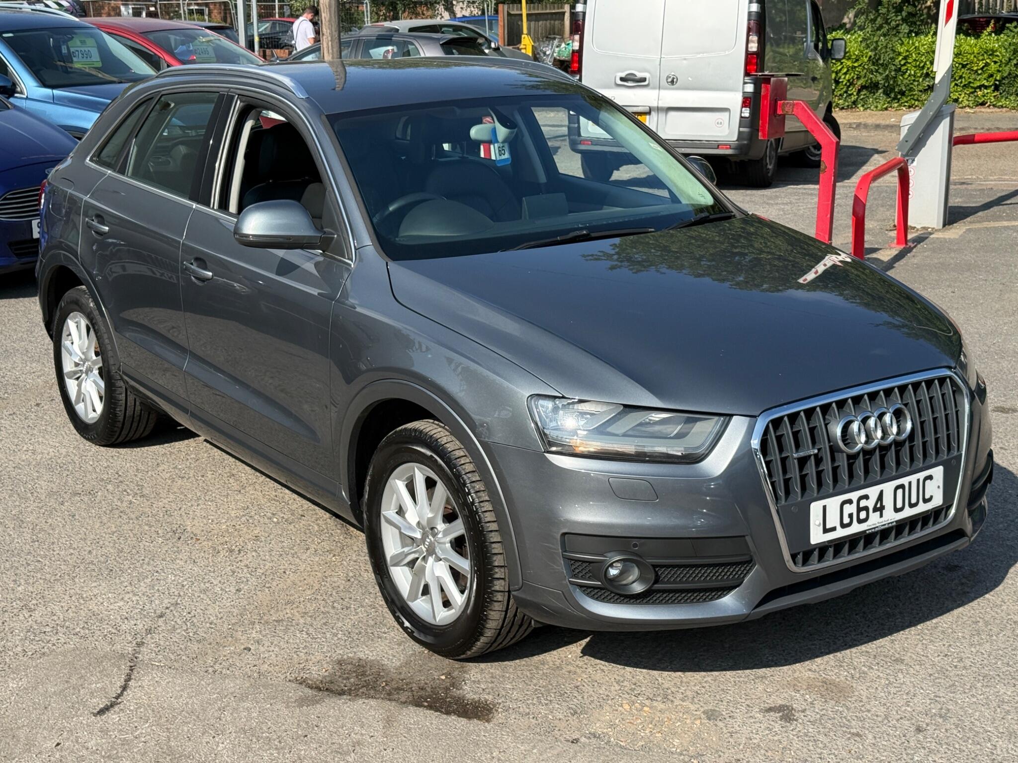 Audi Q3 - Image 5