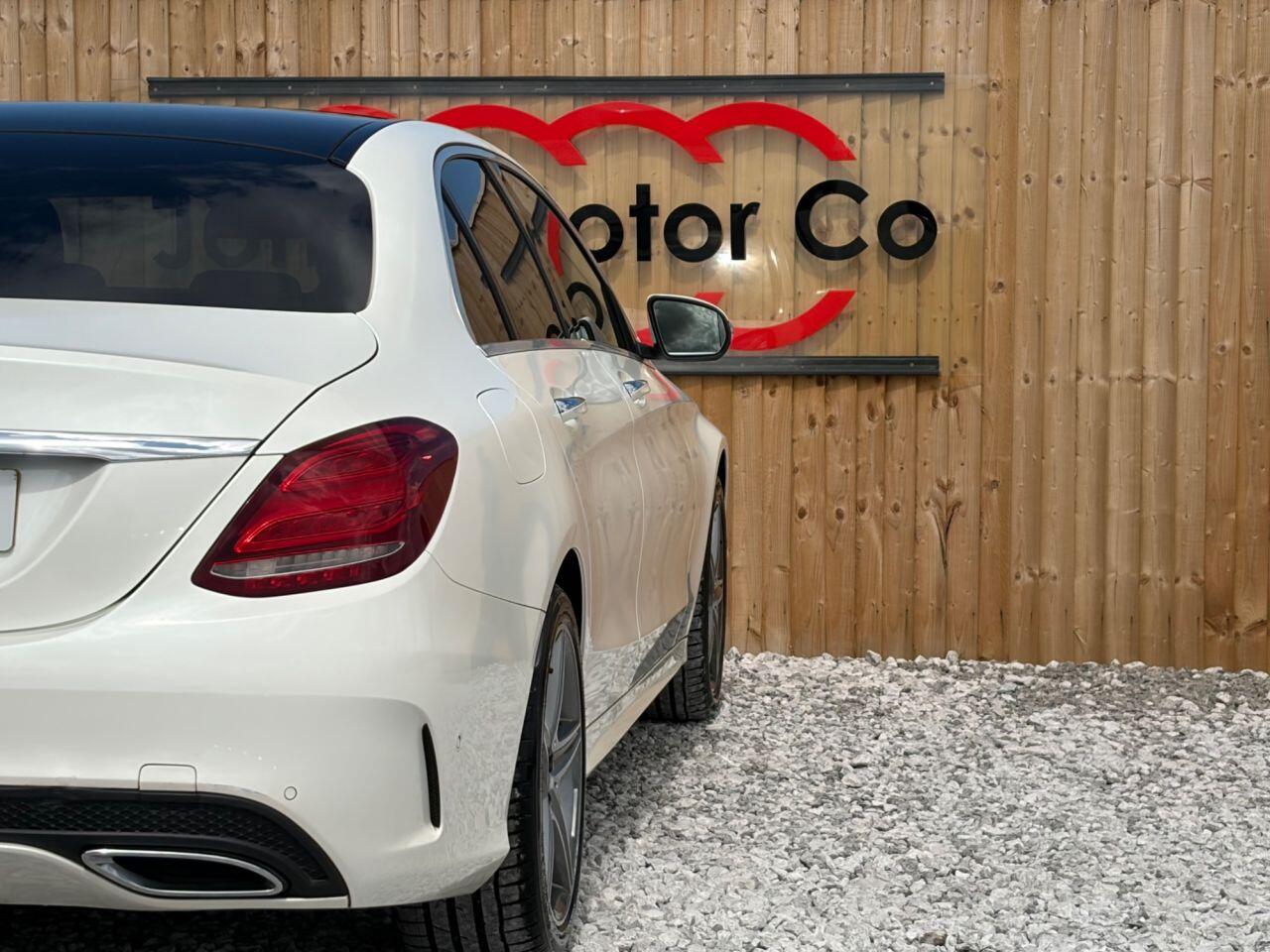 Mercedes-Benz C-Class view 12