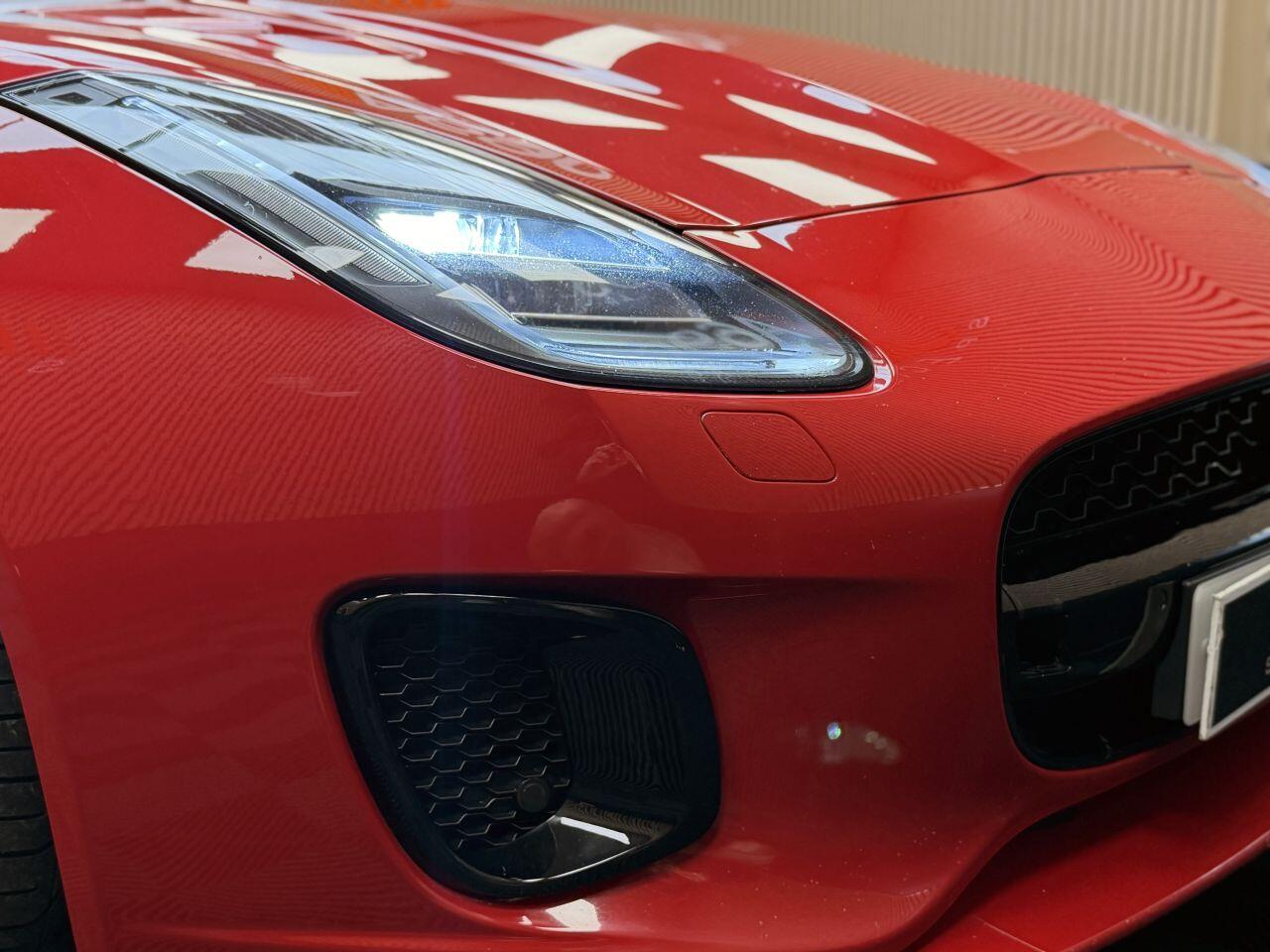 Jaguar F-Type view 7