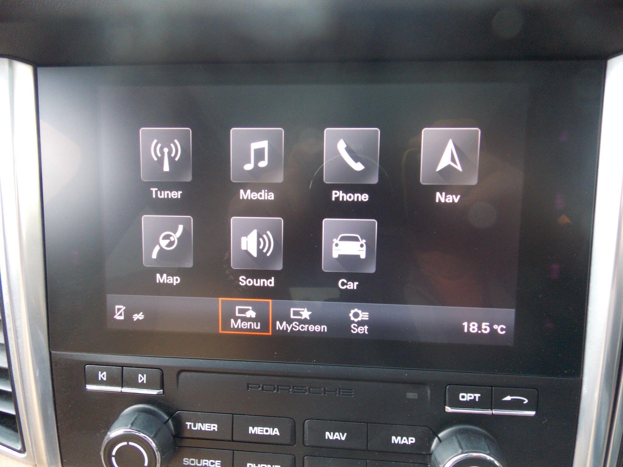 Porsche Macan view 58
