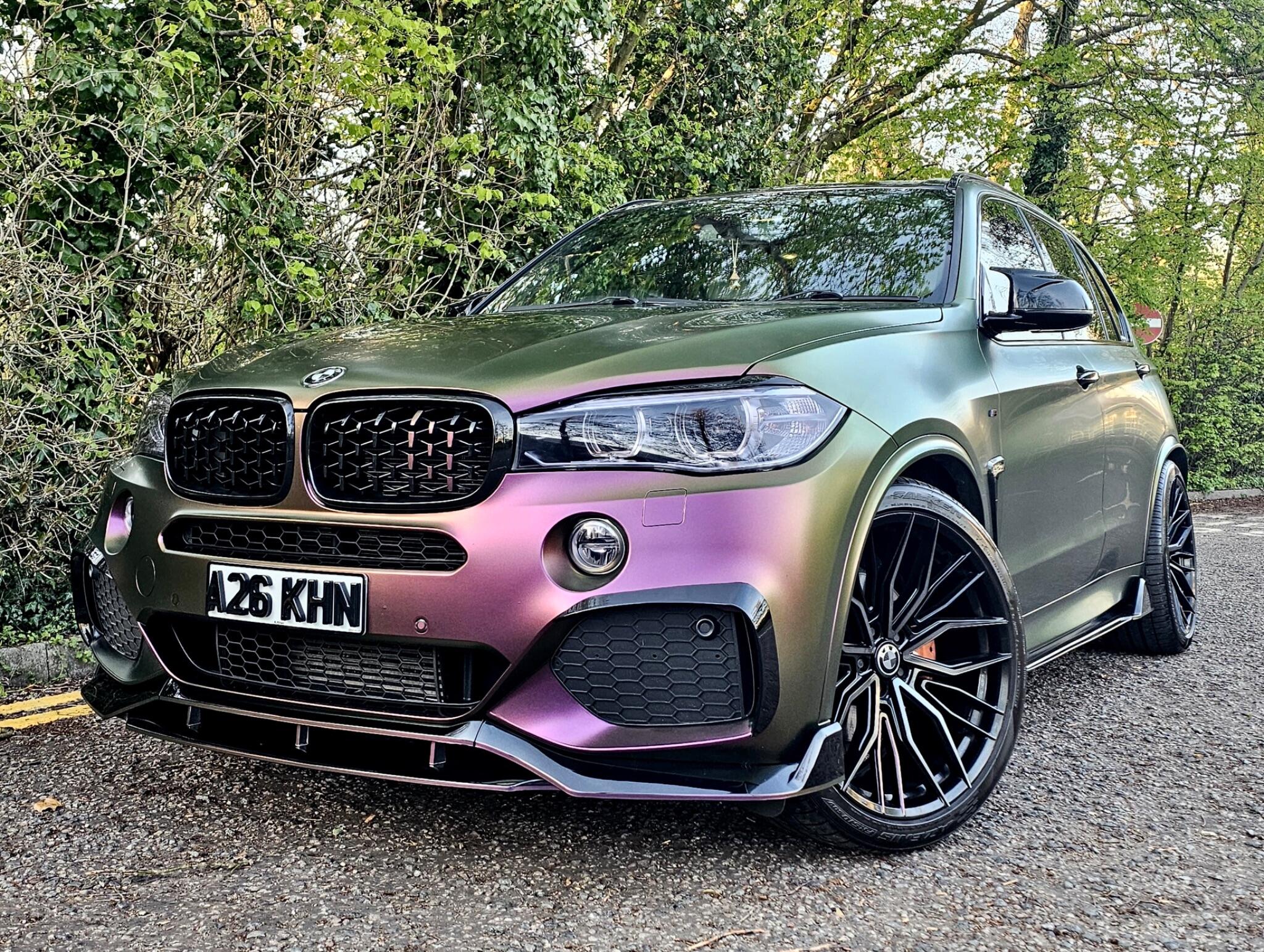 BMW X5 view 22