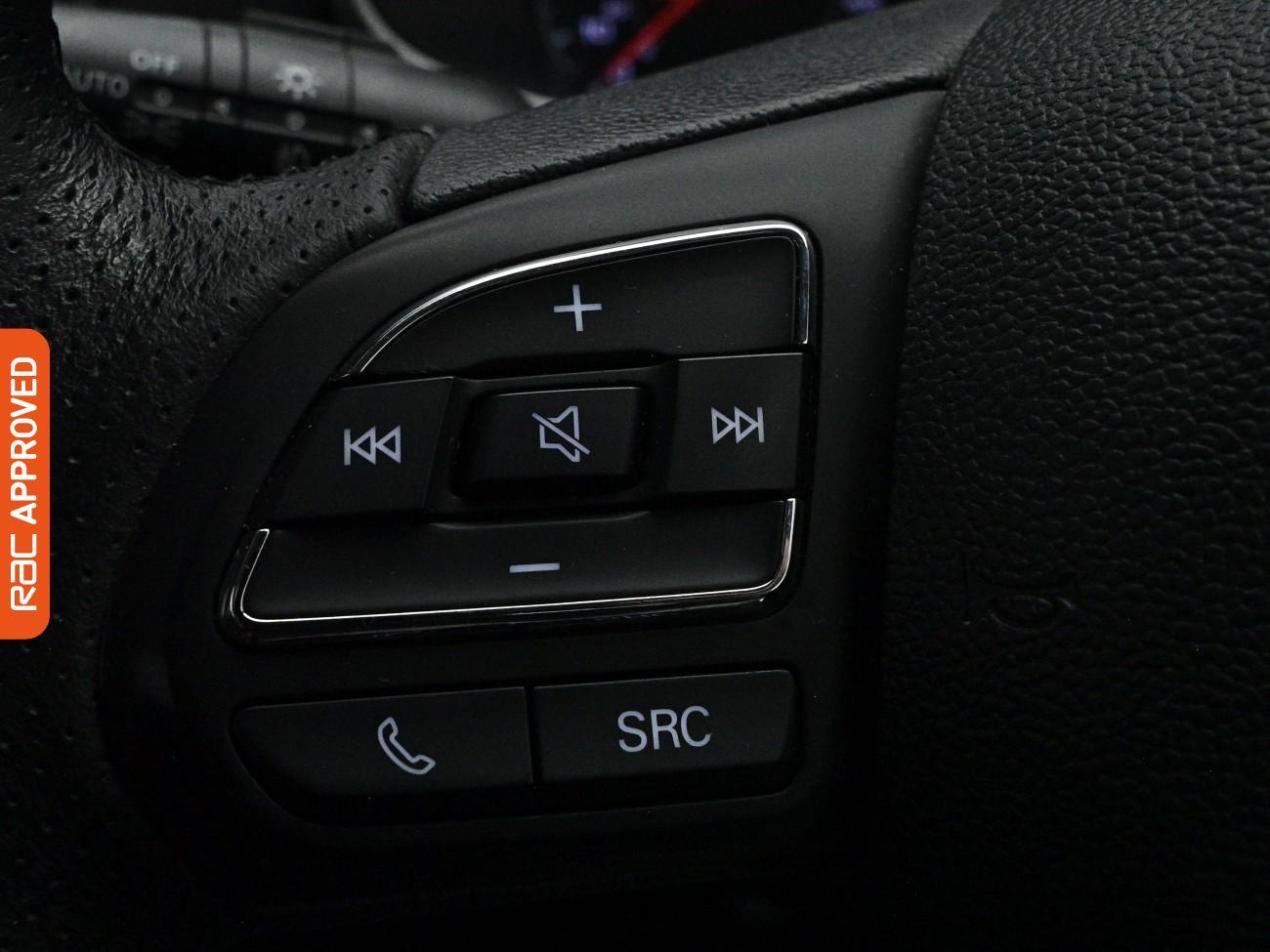 MG ZS view 21