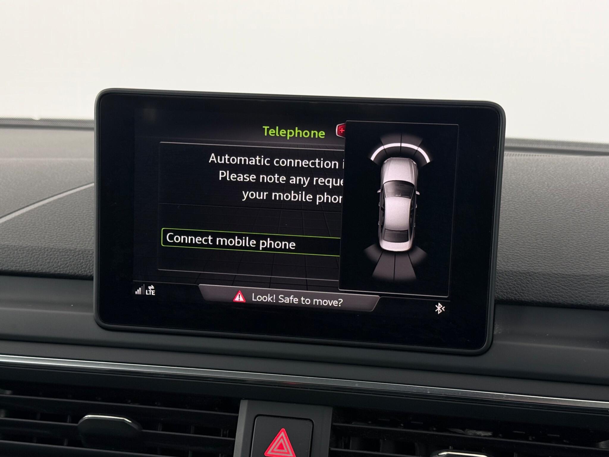 Audi A4 view 20