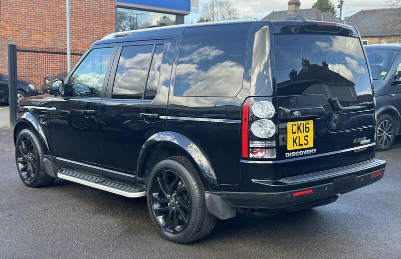 Land Rover Discovery view 5