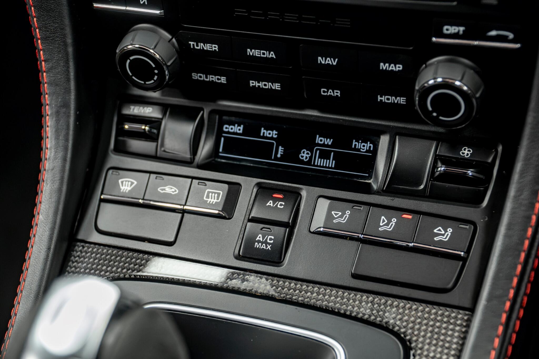 Porsche Cayman view 31