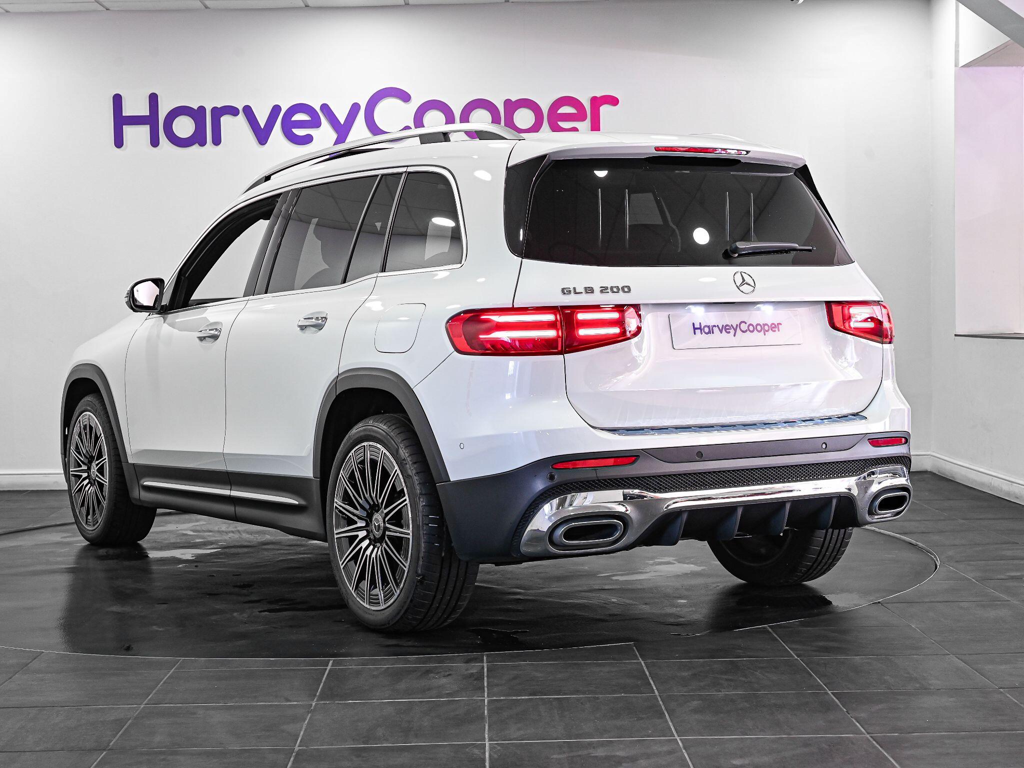 Mercedes-Benz GLB view 6