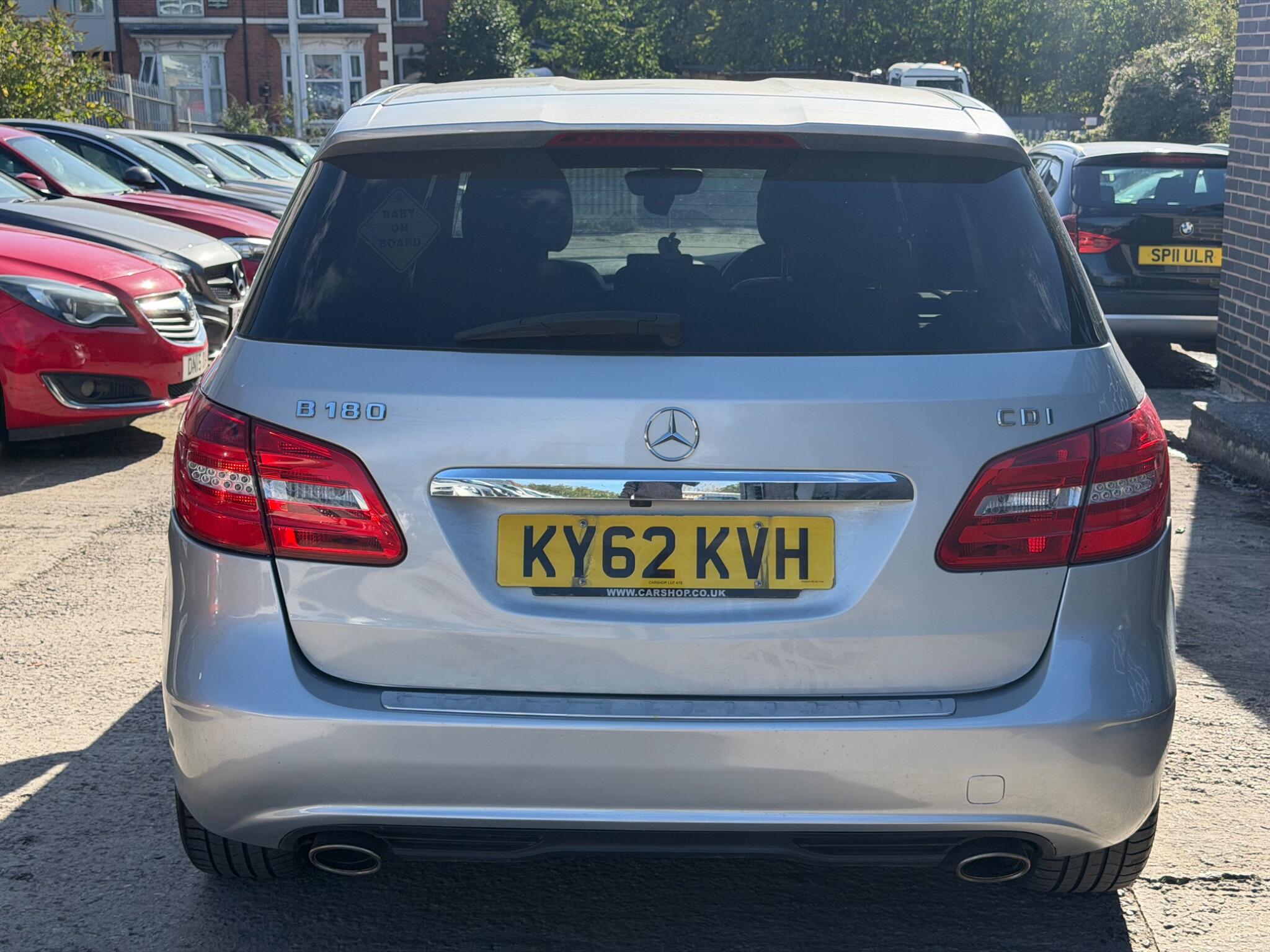 Mercedes-Benz B-Class view 5