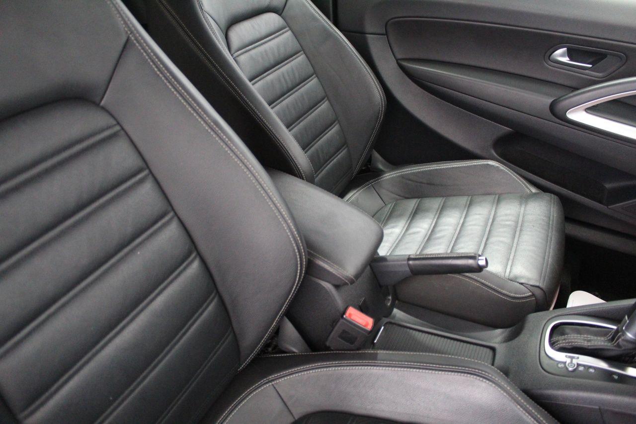 Volkswagen Scirocco view 38