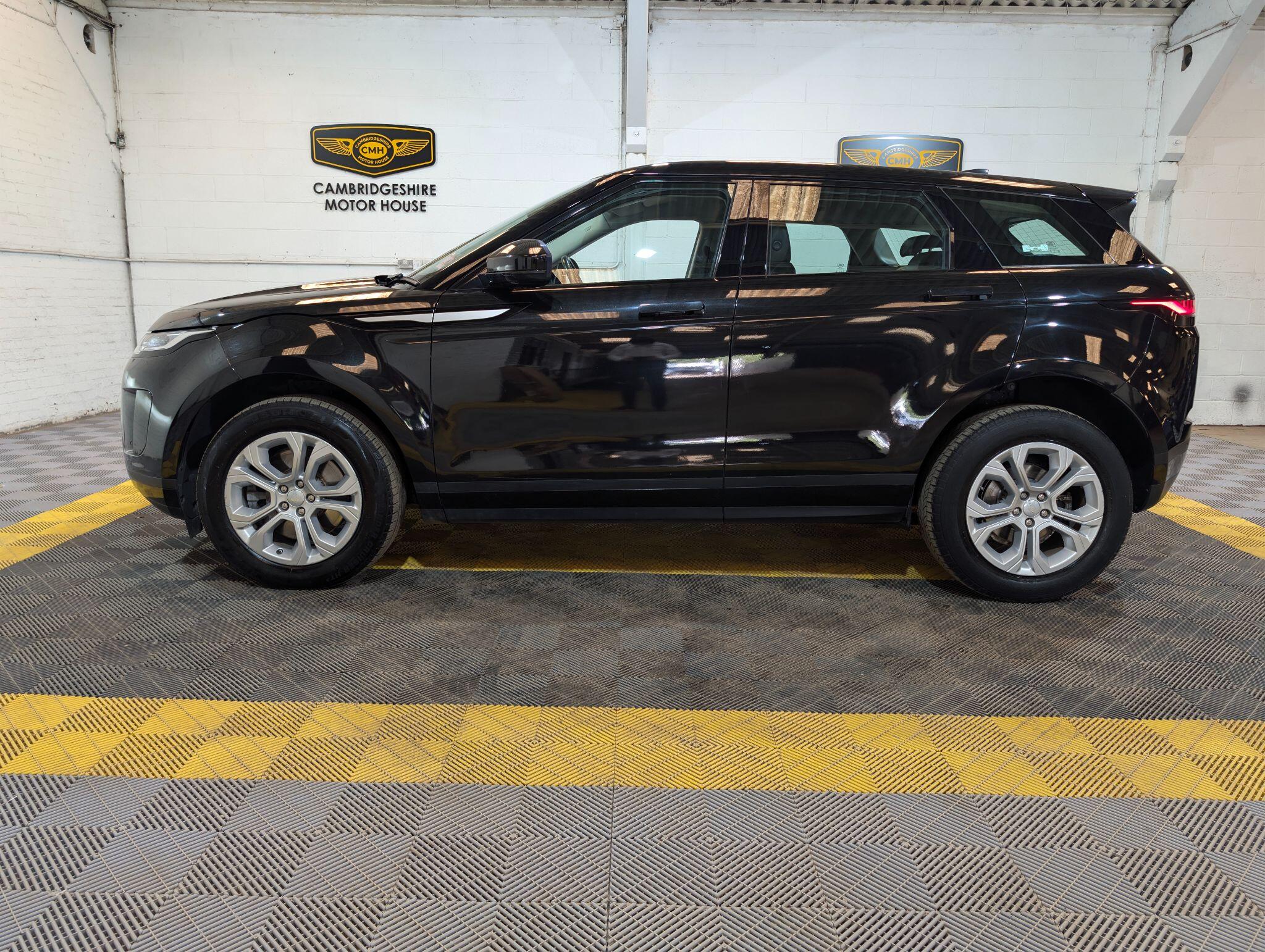 Land Rover Range Rover Evoque view 39
