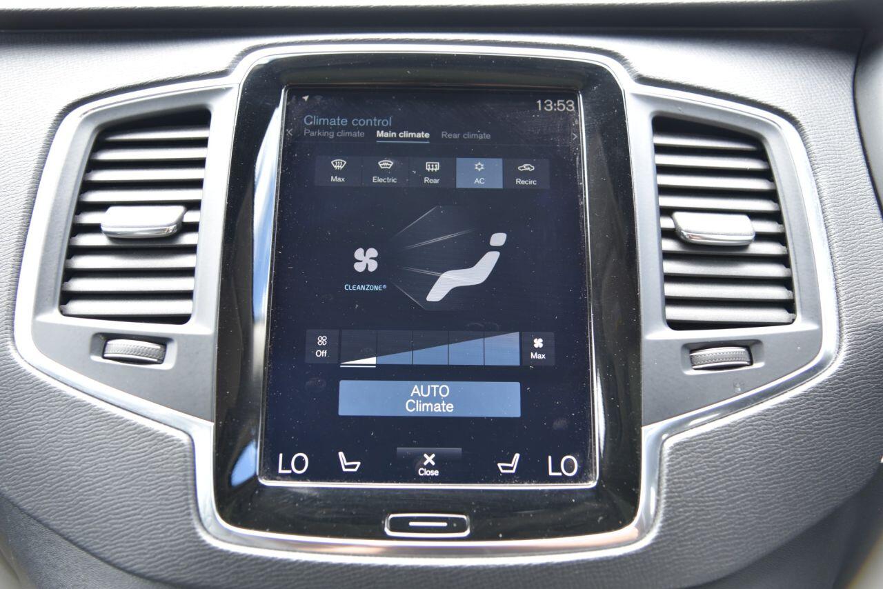 Volvo XC90 view 47