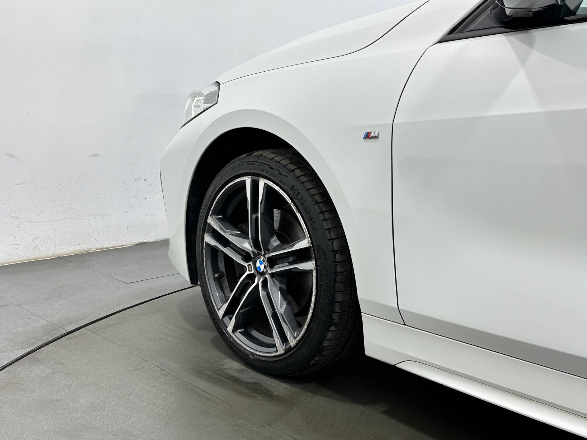 BMW 1 Series view 51