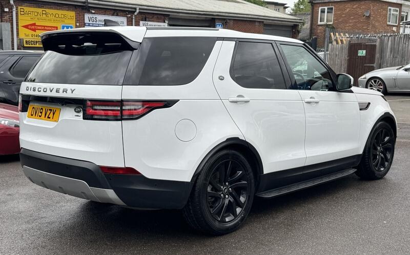 Land Rover Discovery view 7