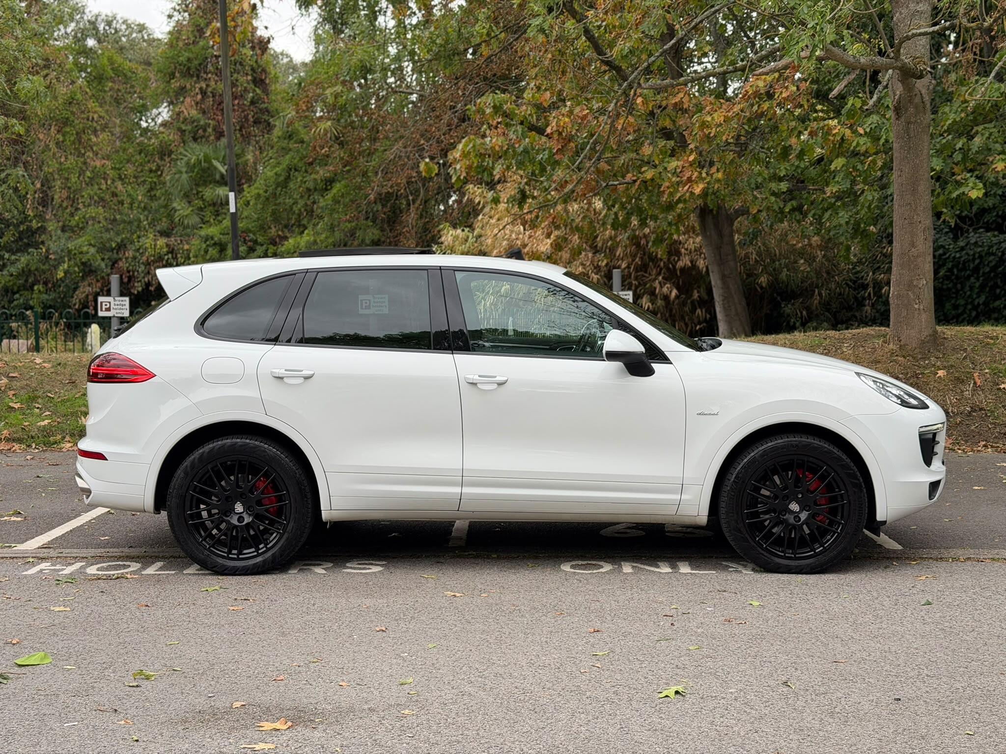 Porsche Cayenne view 2