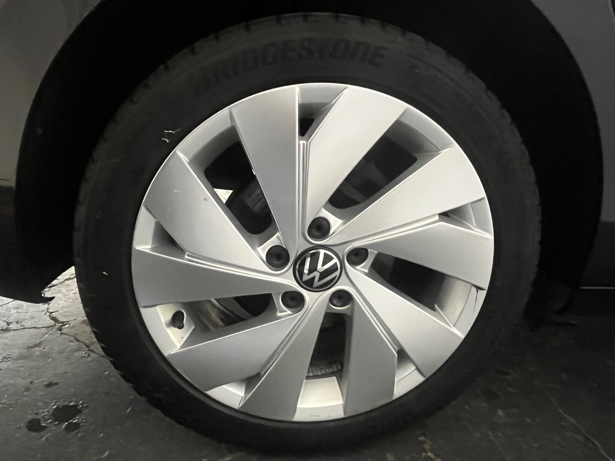 2020 Volkswagen Golf 1.5 TSI Style Euro 6 (s/s) 5dr • 63,000 miles image 26