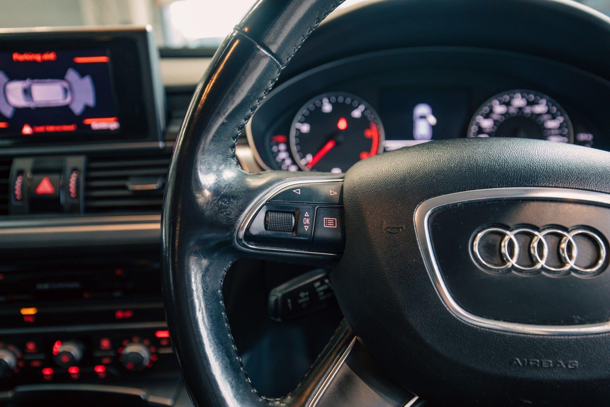 Audi A6 view 12