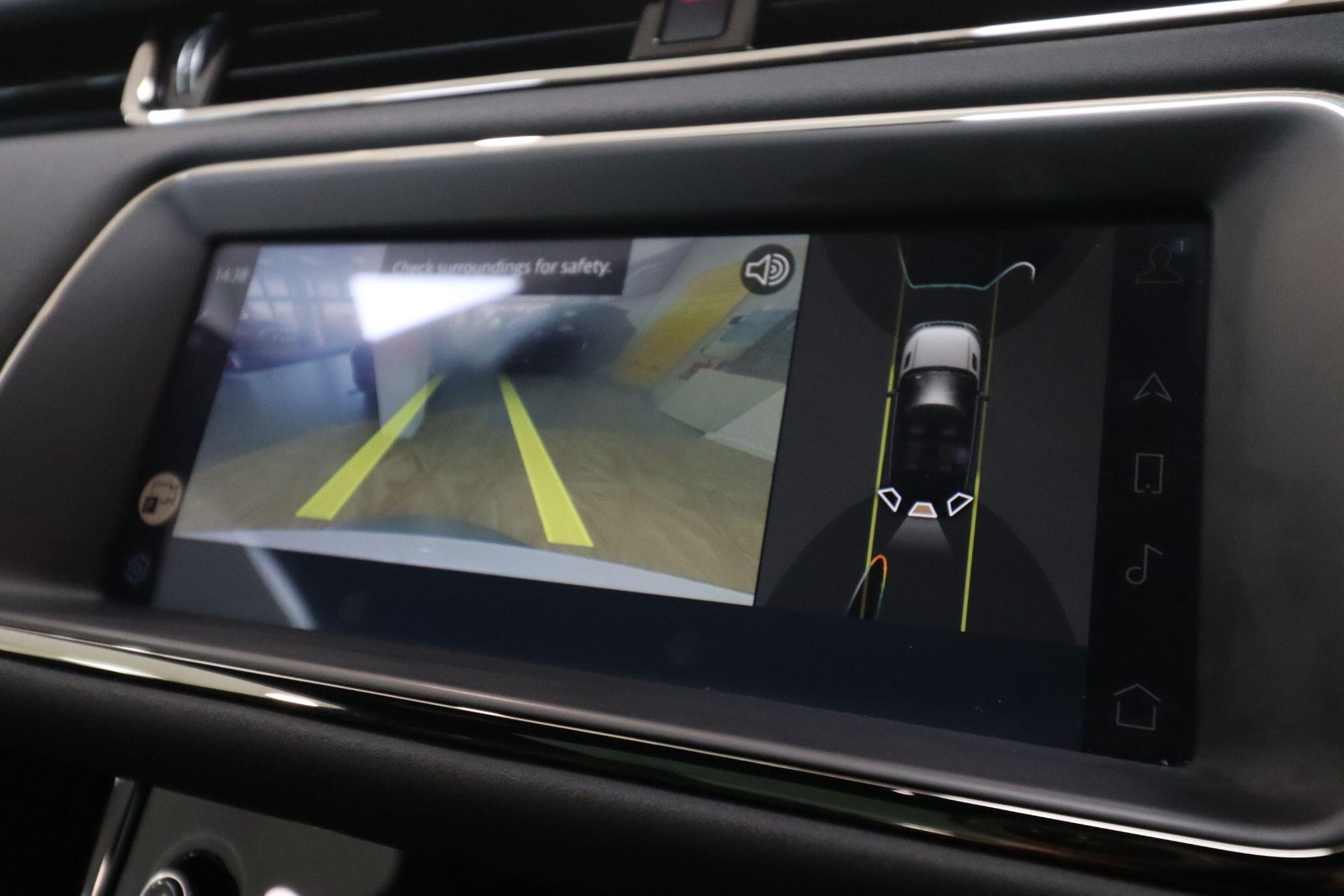 Land Rover Range Rover Evoque view 33