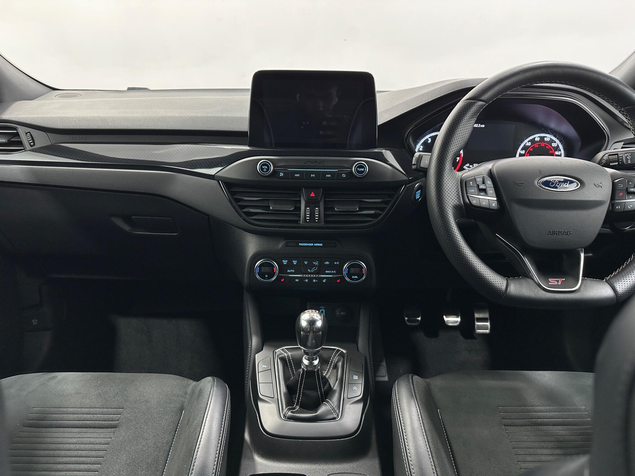 Ford Focus view 20