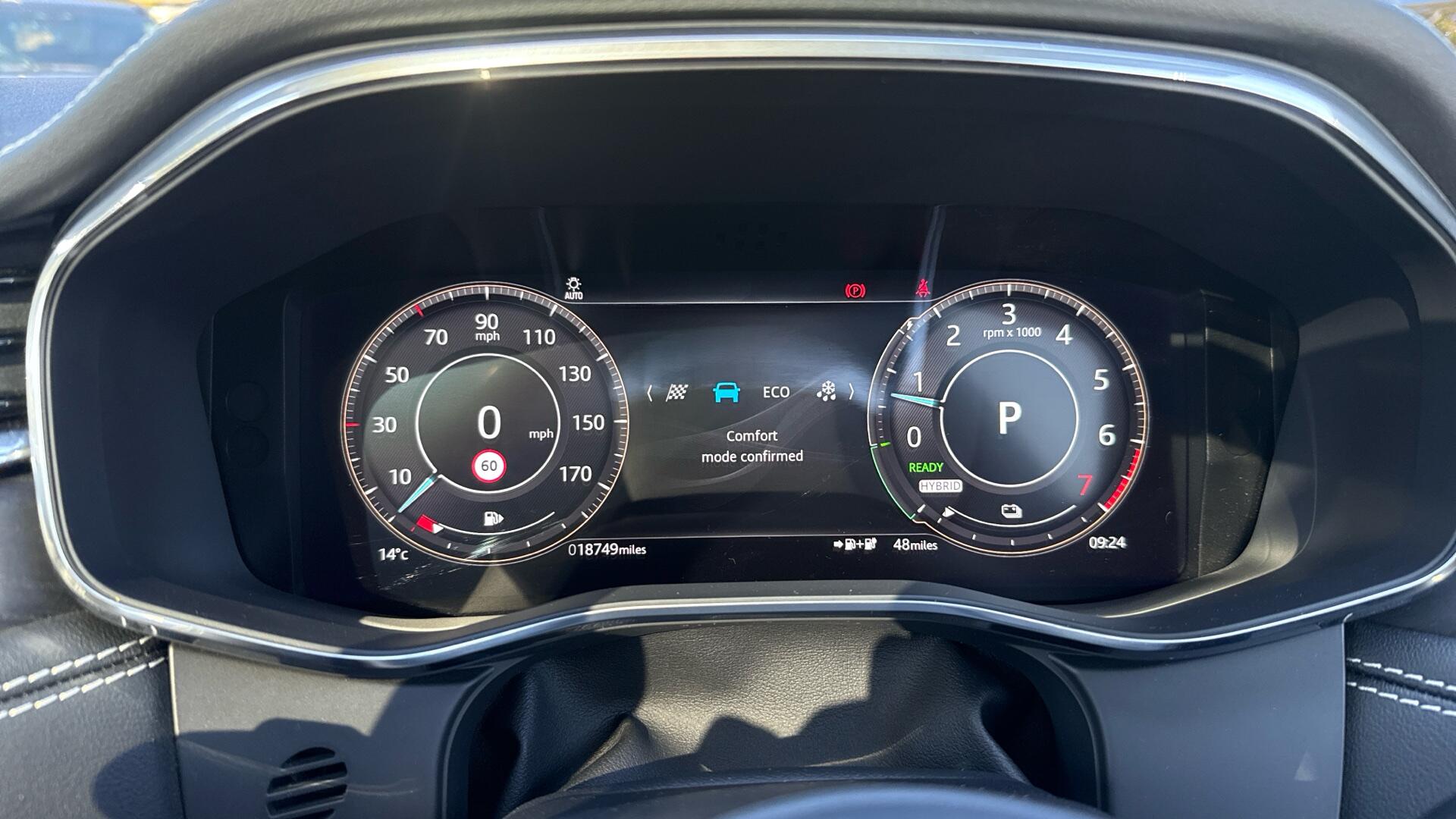 Jaguar F-Pace view 61