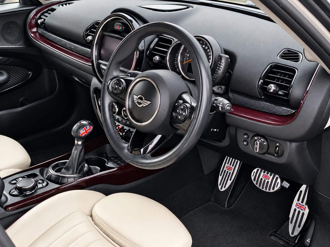 Mini Clubman view 7