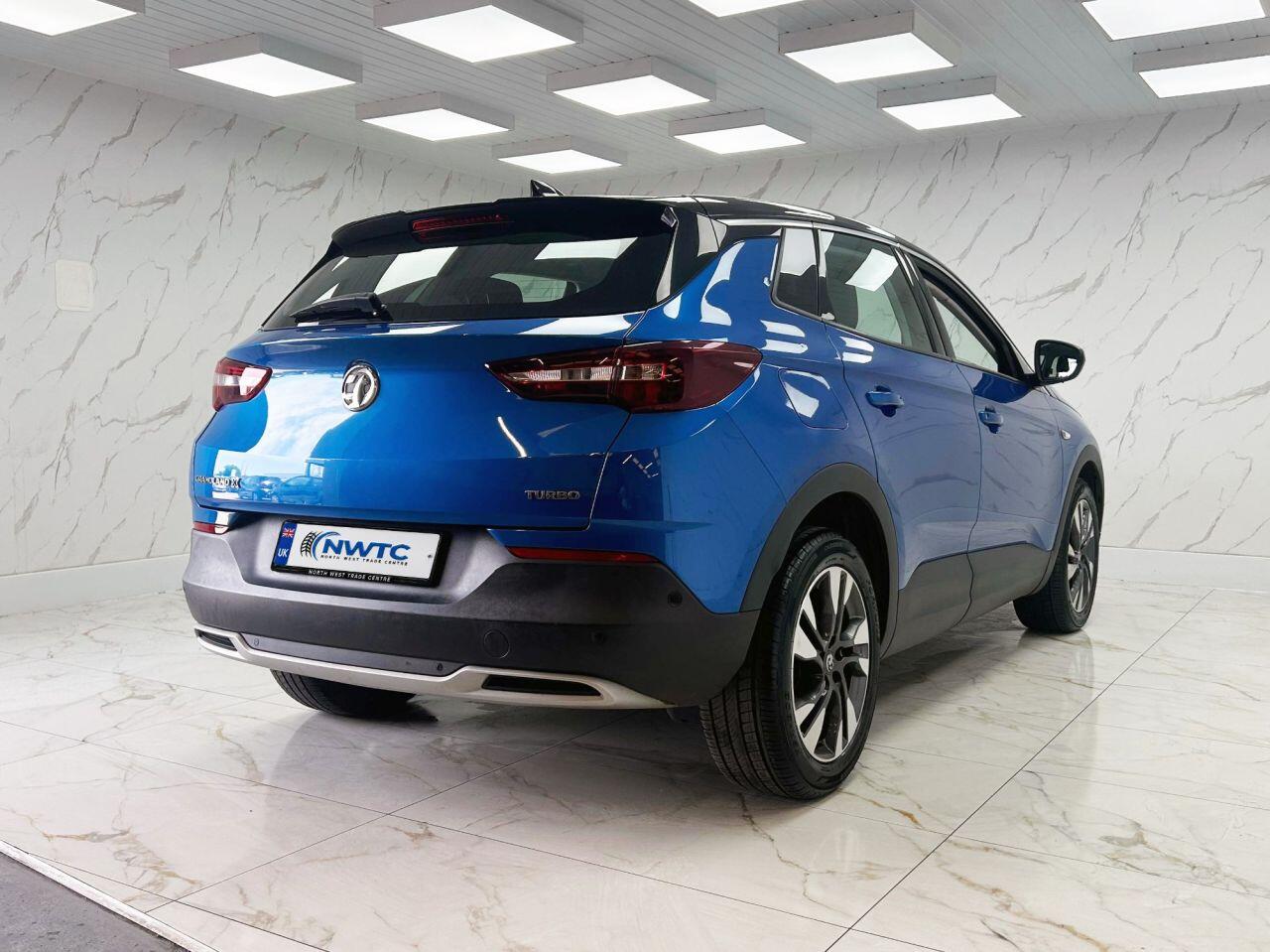 Vauxhall Grandland X view 11