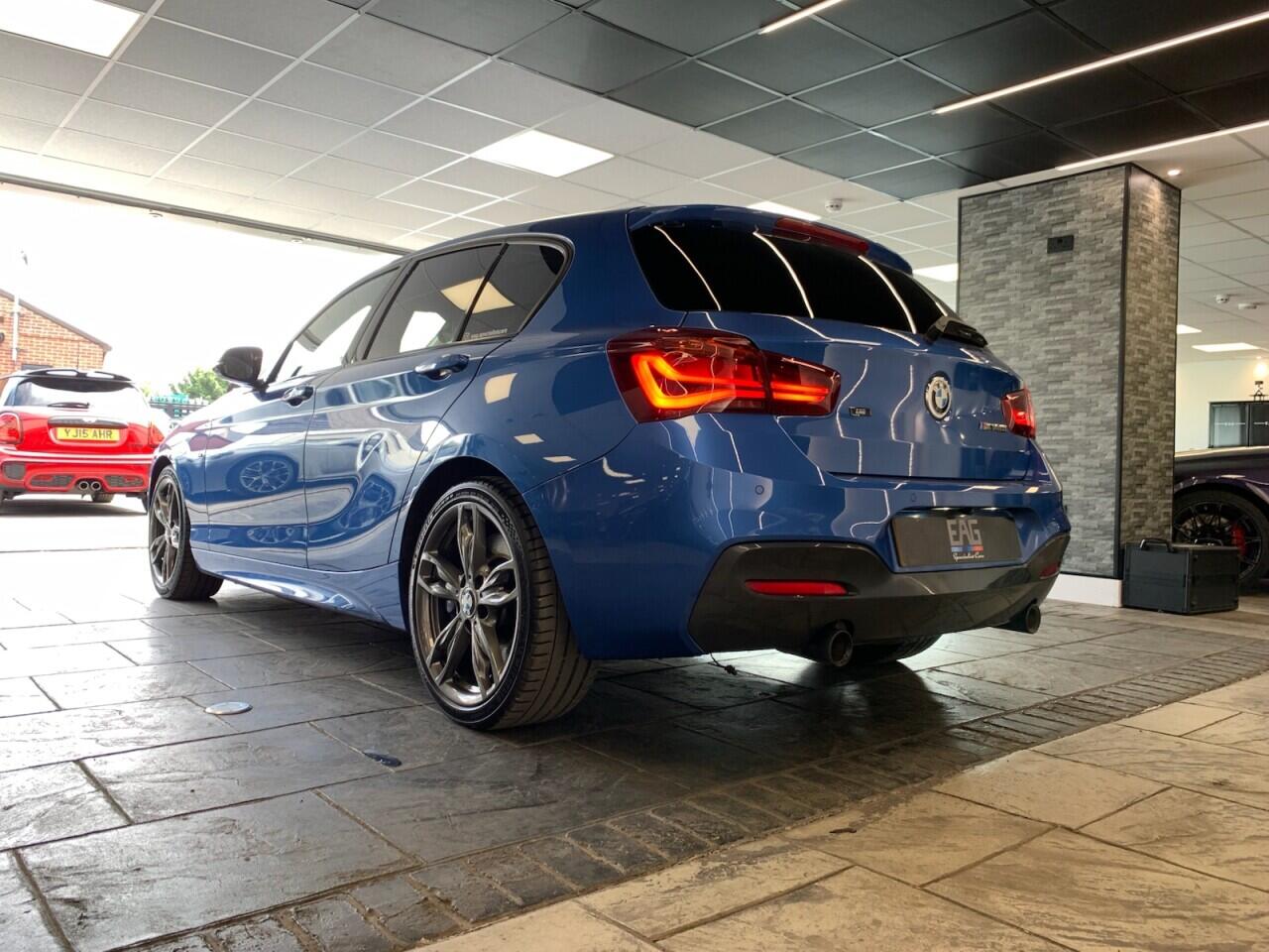 BMW 1 Series view 18