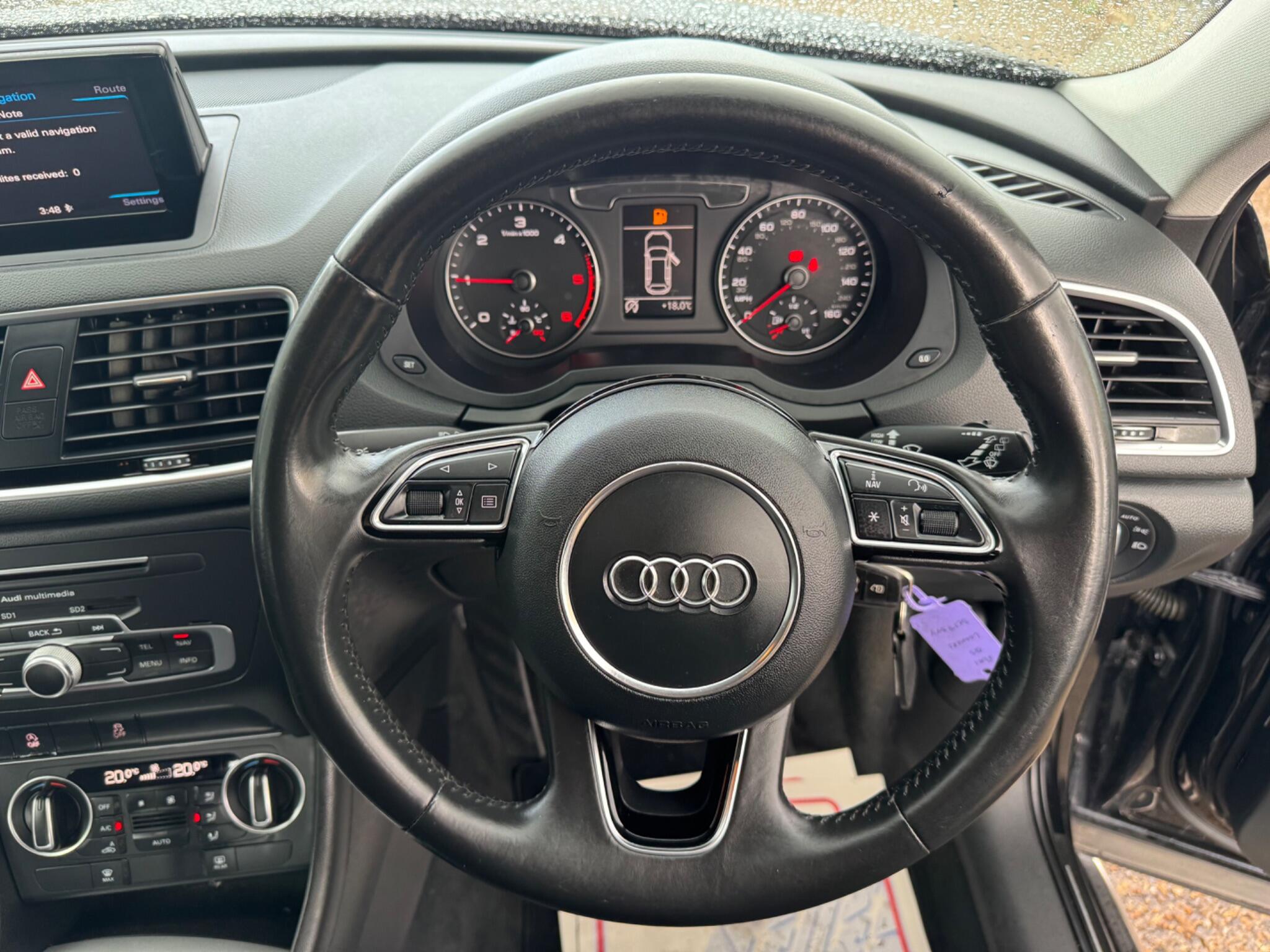 Audi Q3 view 54