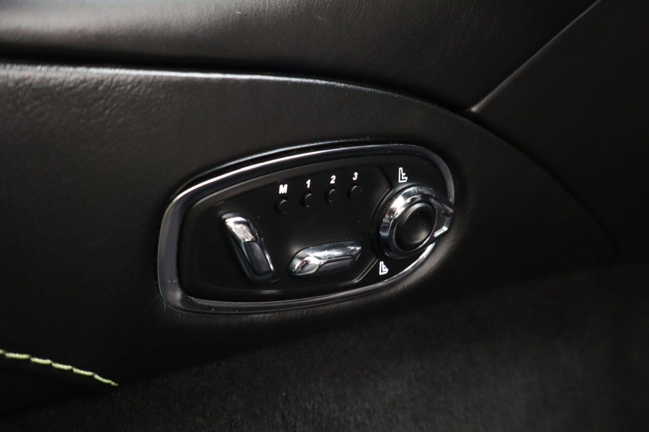 Aston Martin DB11 view 43