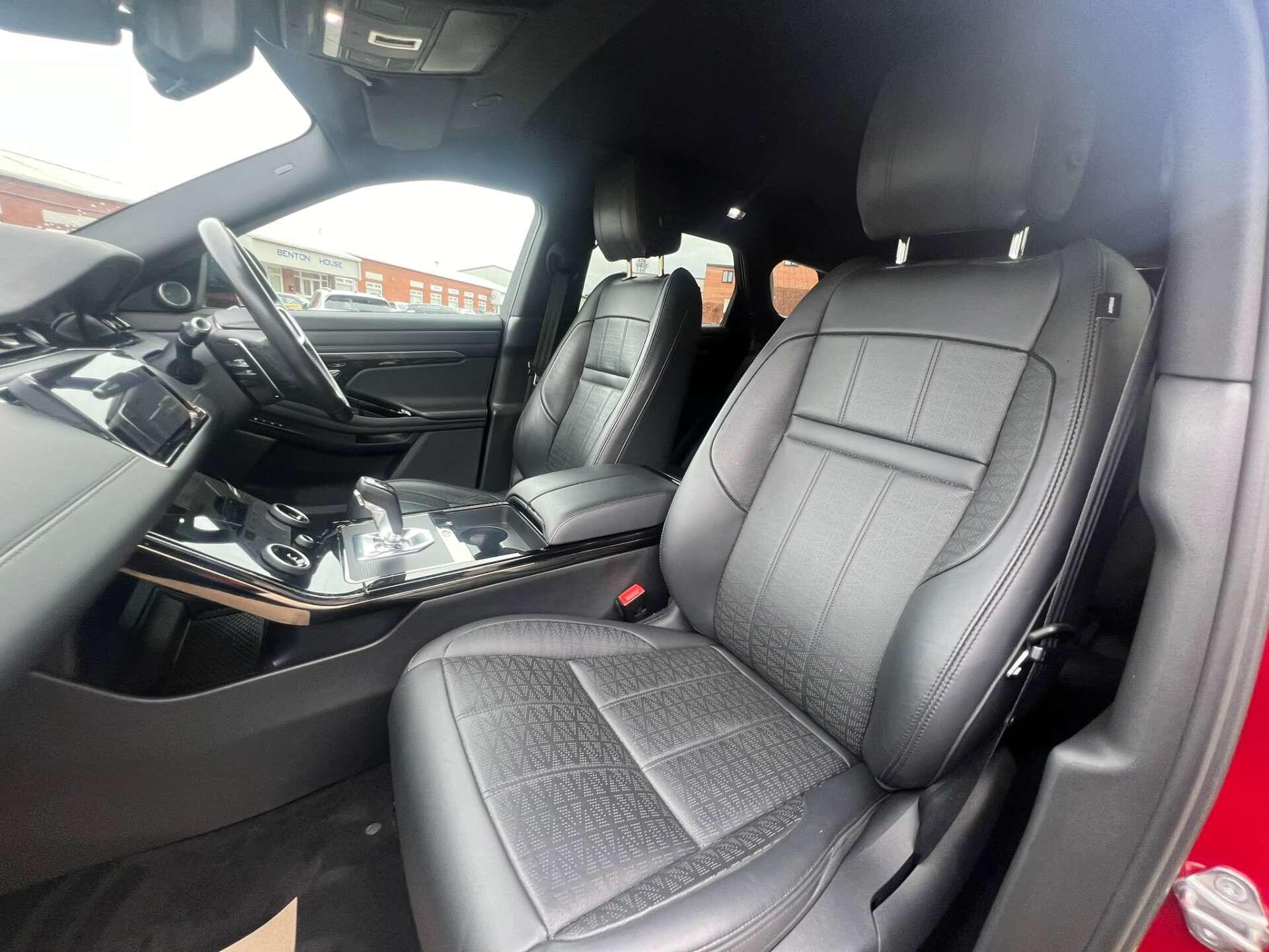 Land Rover Range Rover Evoque view 28