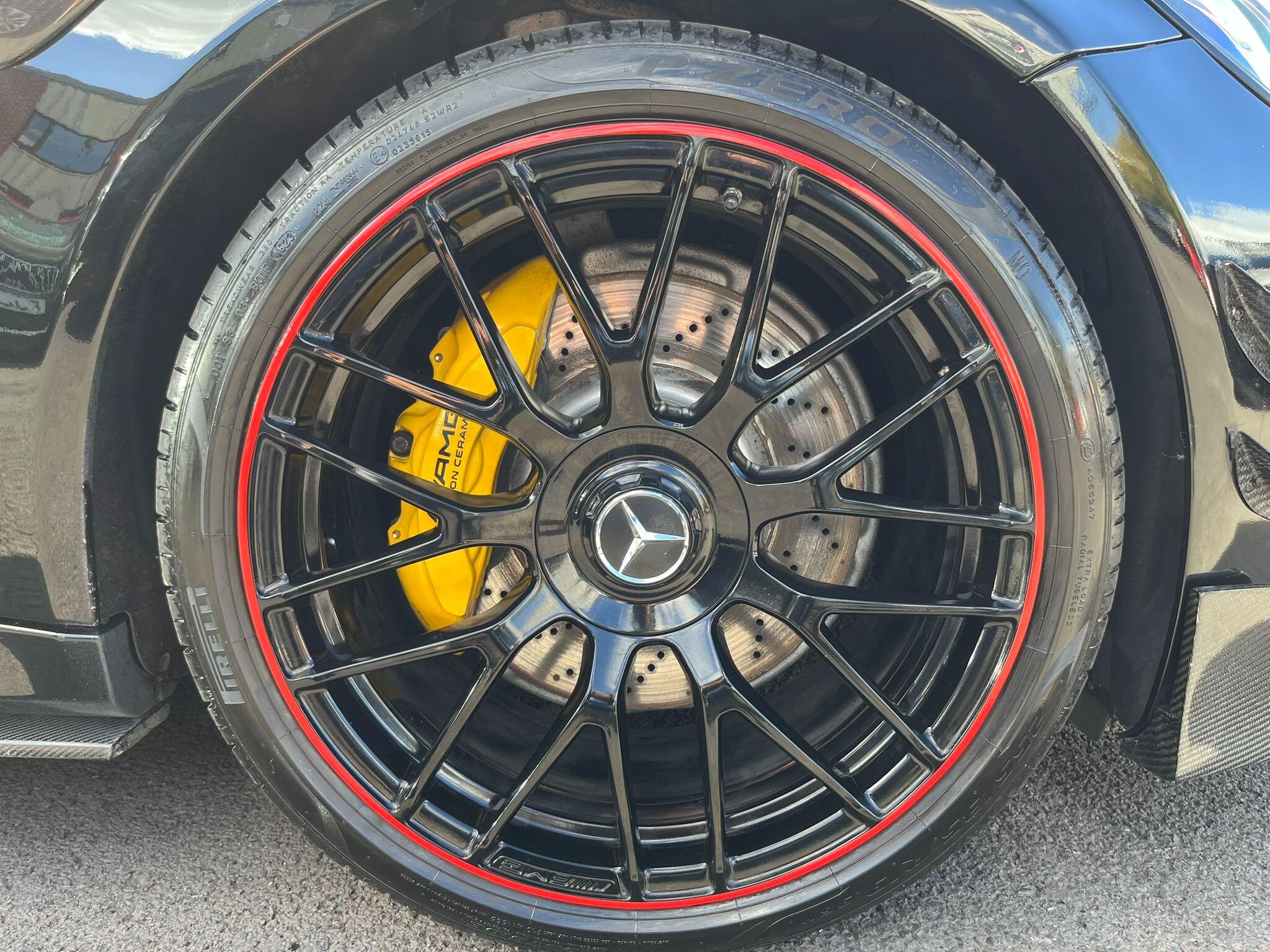 Mercedes-Benz C-Class view 43