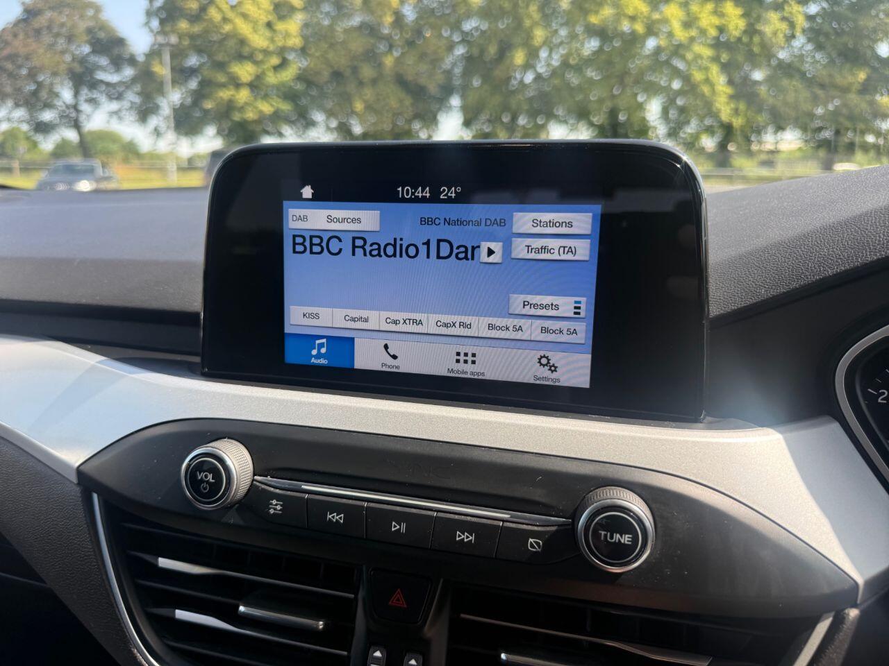 Ford Focus view 9