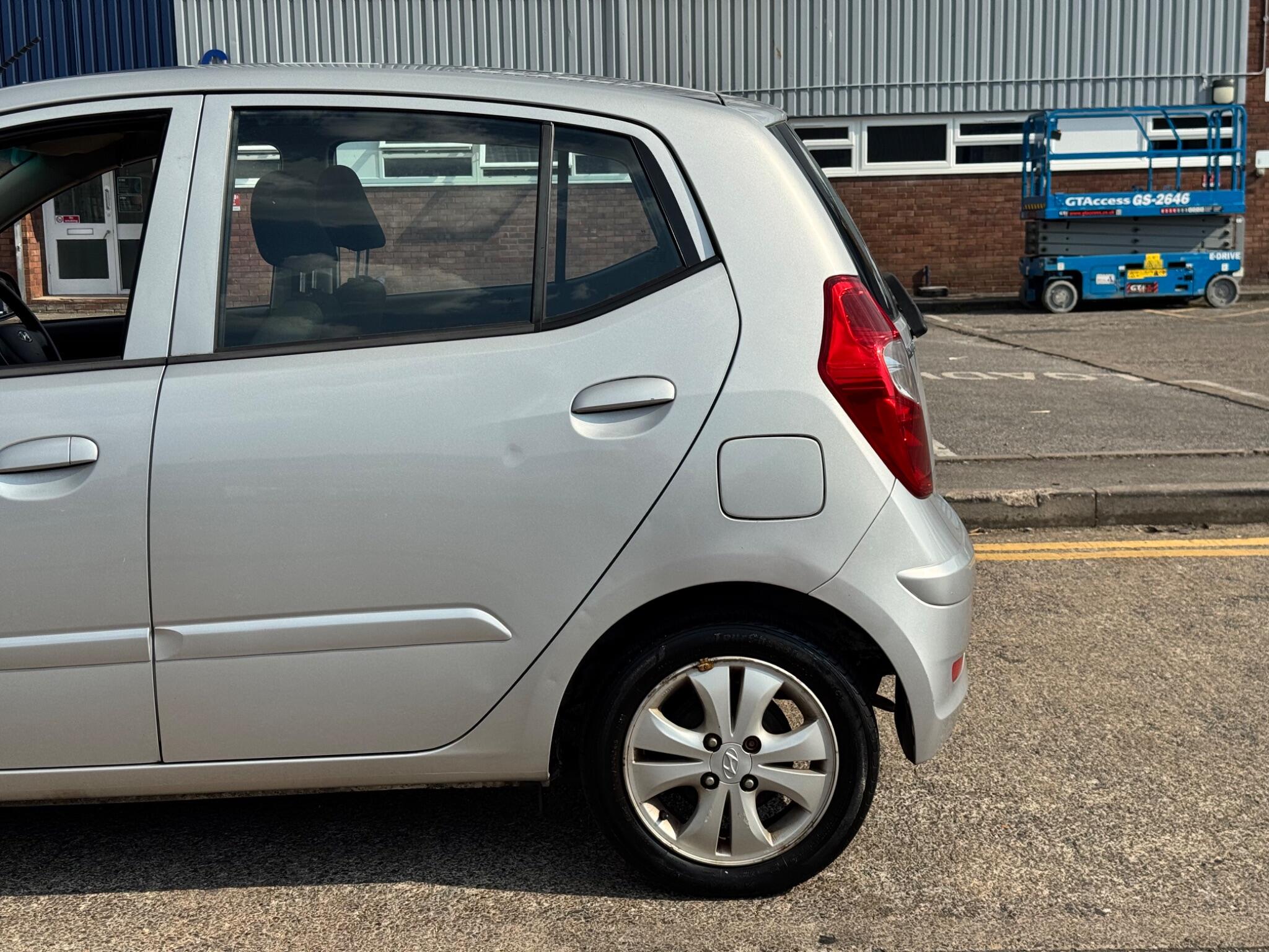Hyundai I10 view 38