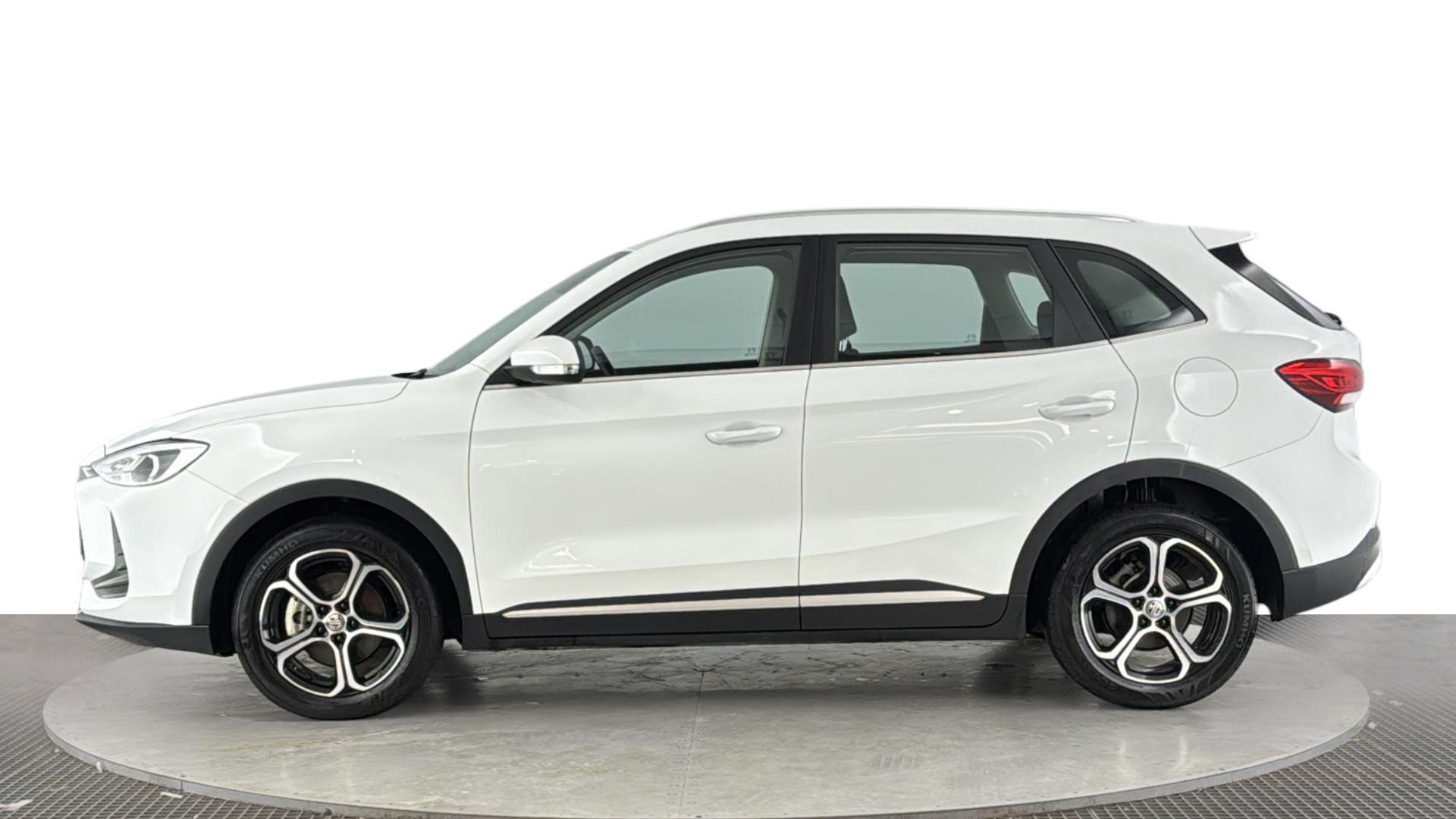 MG ZS view 7