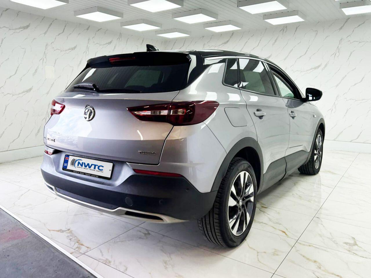 Vauxhall Grandland X view 11