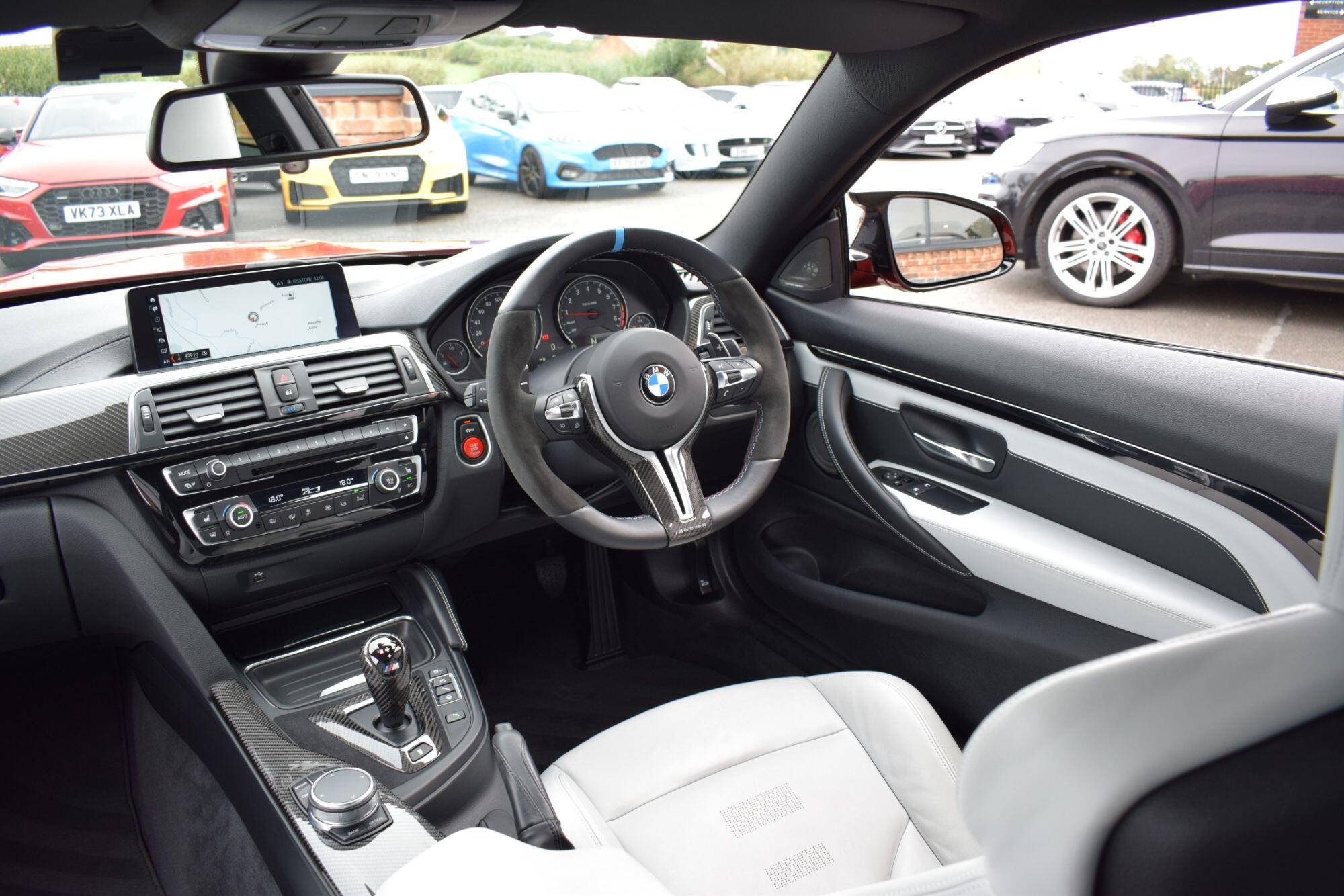 BMW M4 view 27