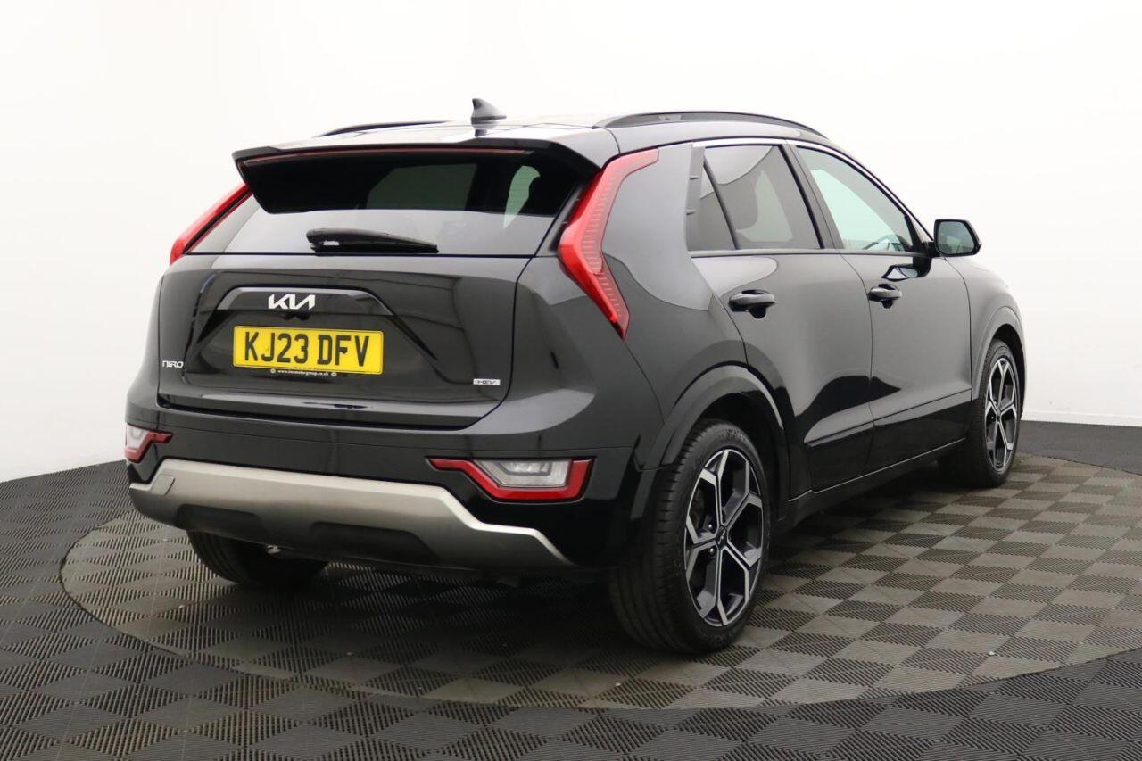 Kia Niro view 5