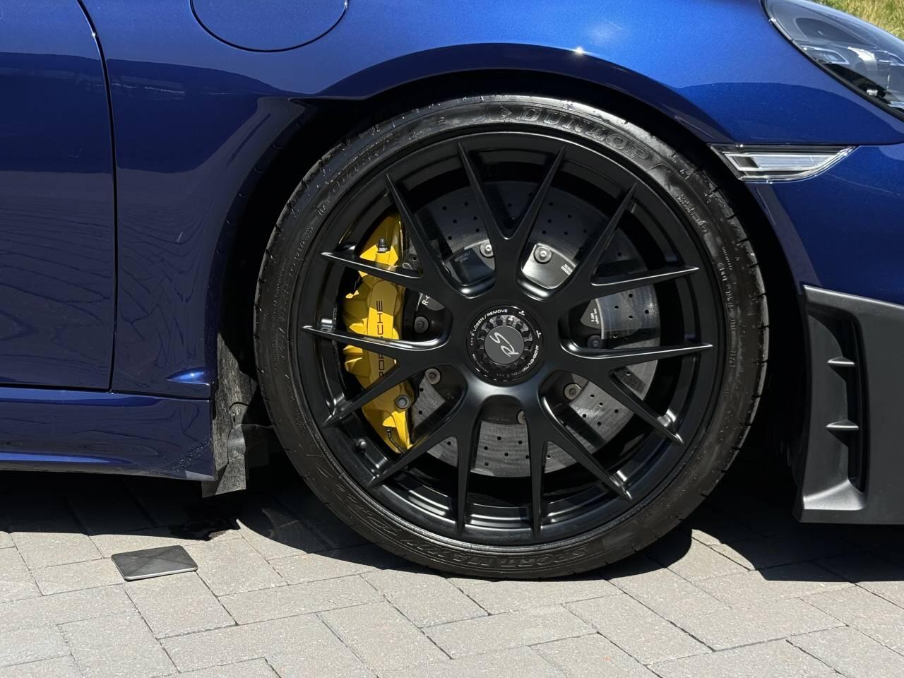Porsche Cayman view 63