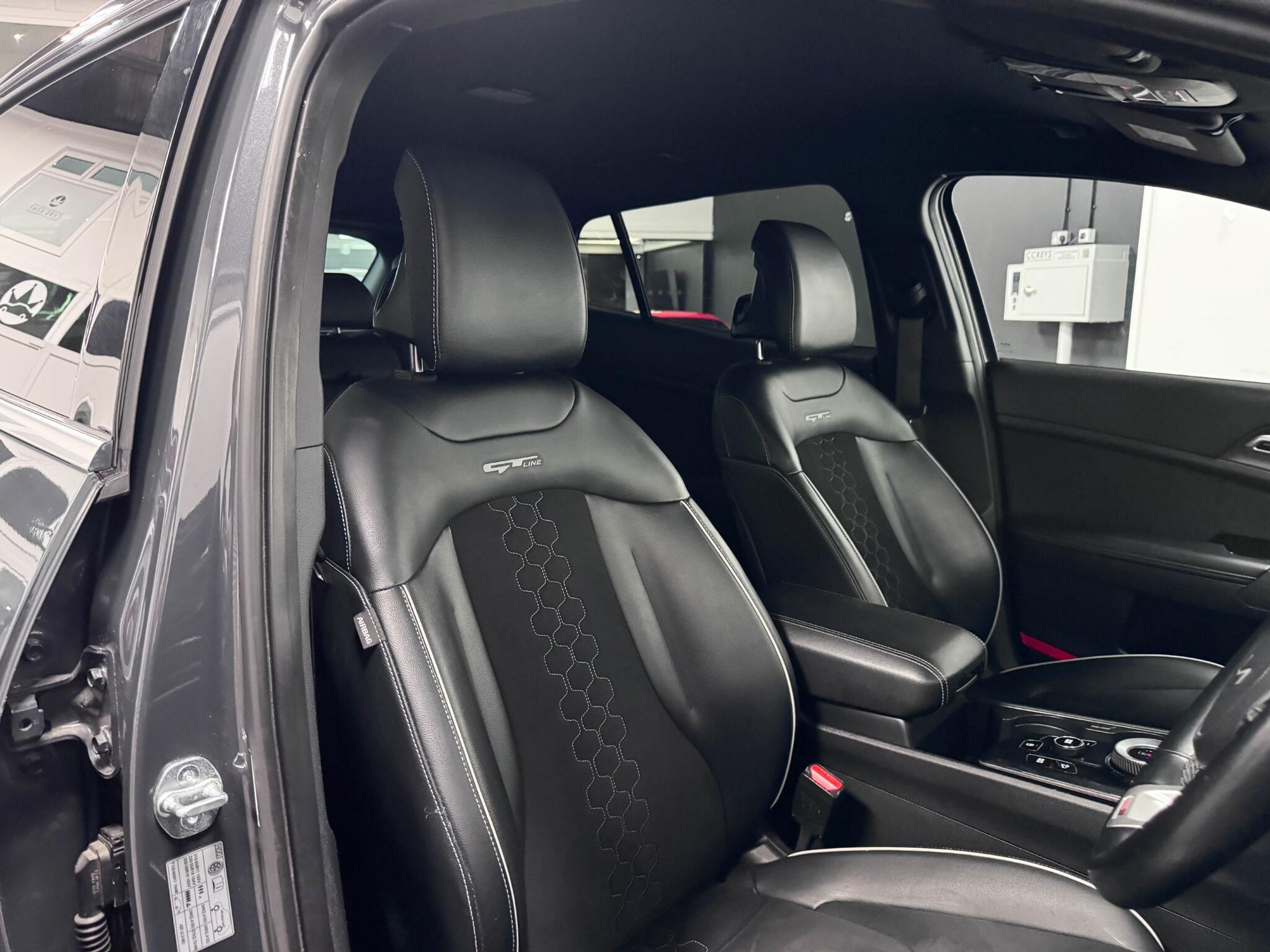 Kia Sportage view 22