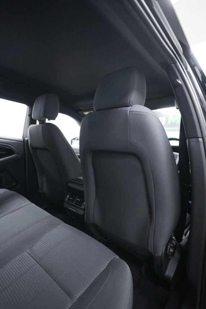 Land Rover Range Rover Evoque view 14