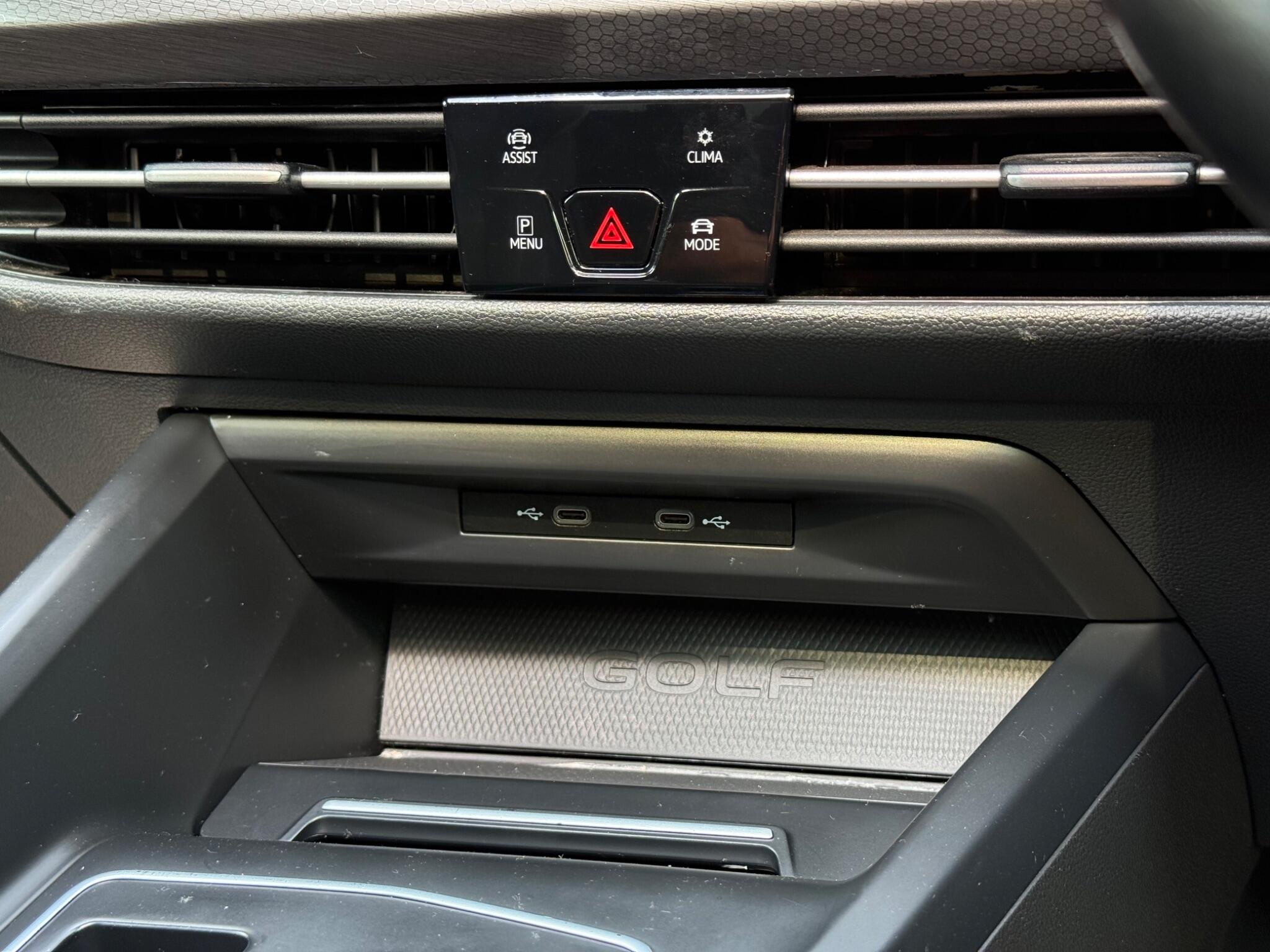 Volkswagen Golf view 28