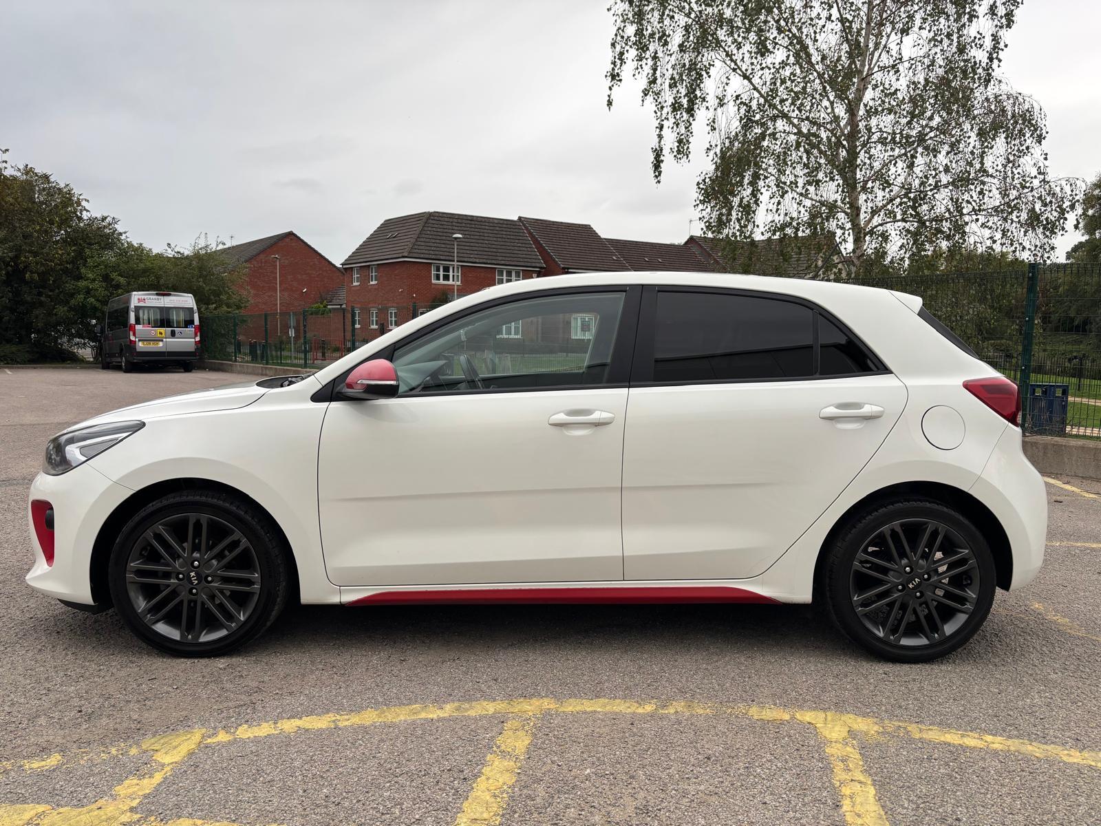 Kia Rio view 2