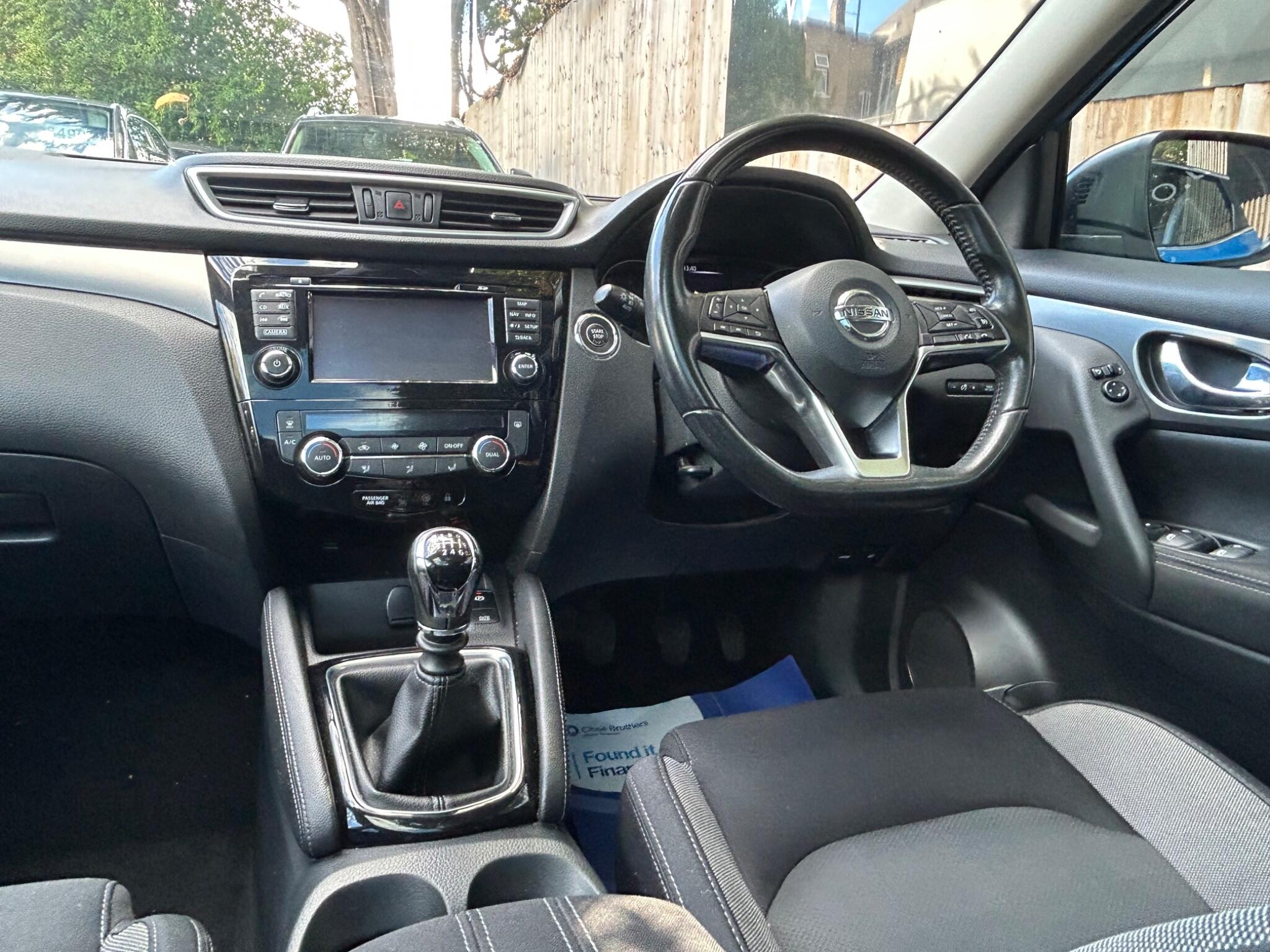Nissan Qashqai view 24