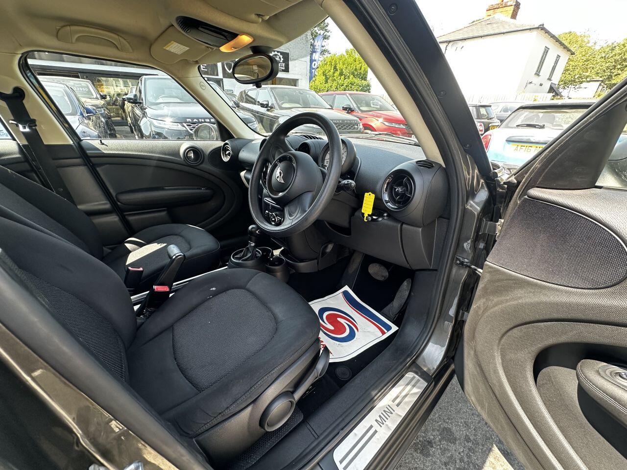 Mini Countryman view 7