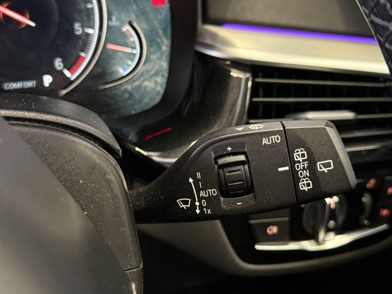 BMW 5 Series view 42