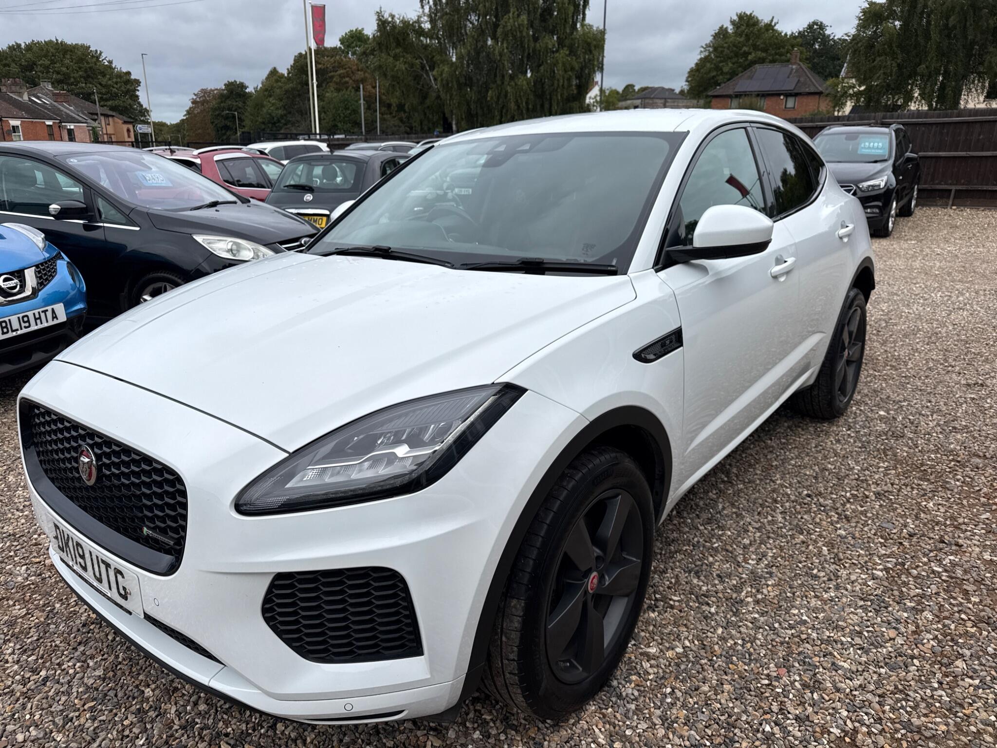 Jaguar E-Pace view 8