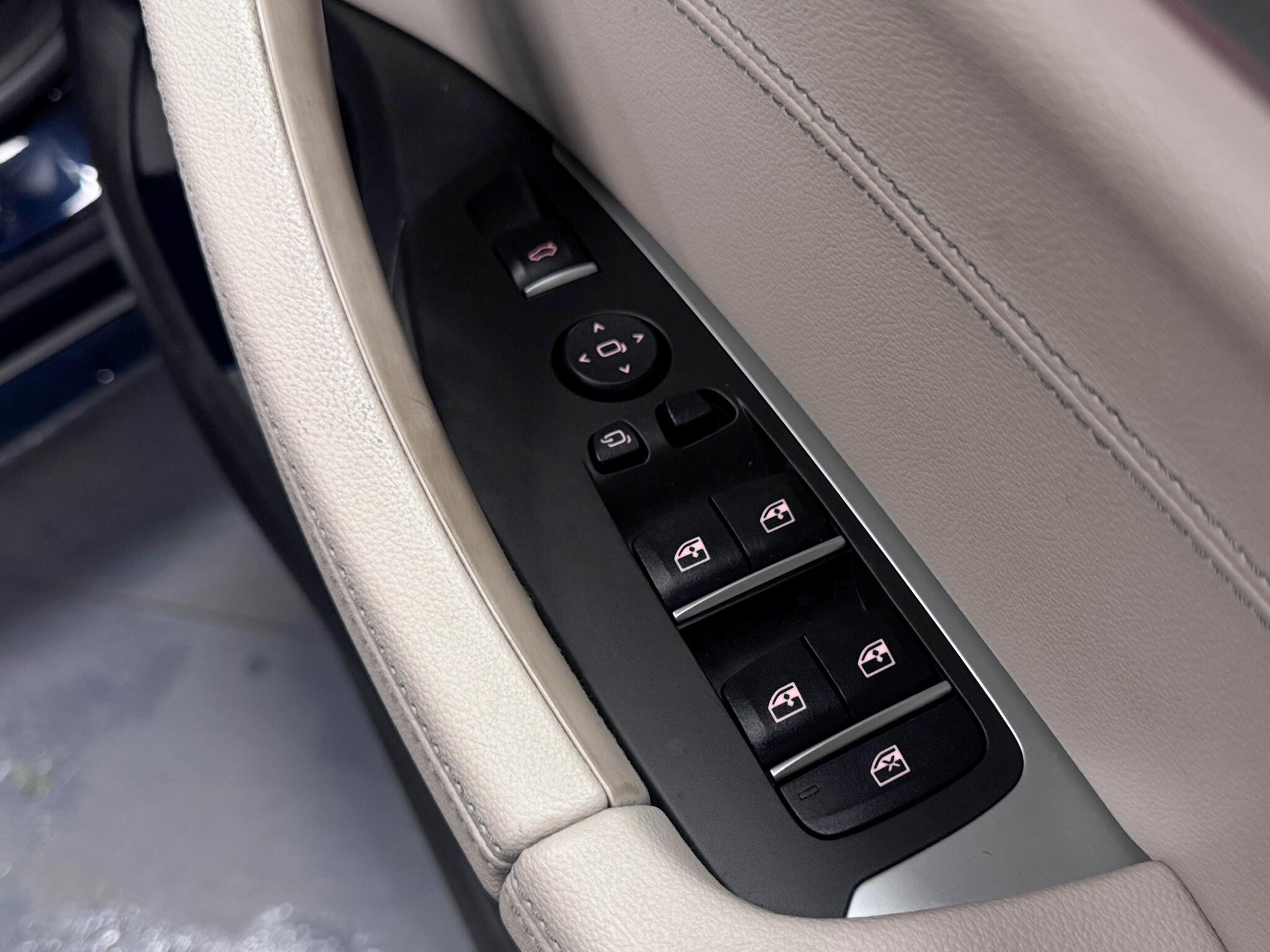 BMW X3 view 17