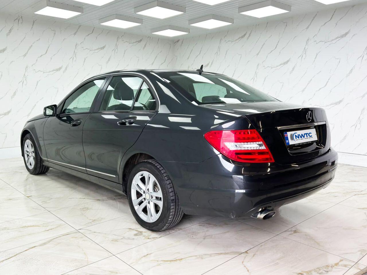 Mercedes-Benz C-Class view 8